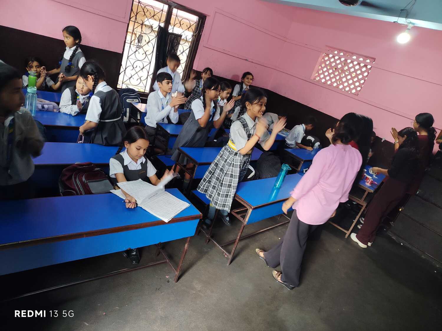 Gyan Niketan School