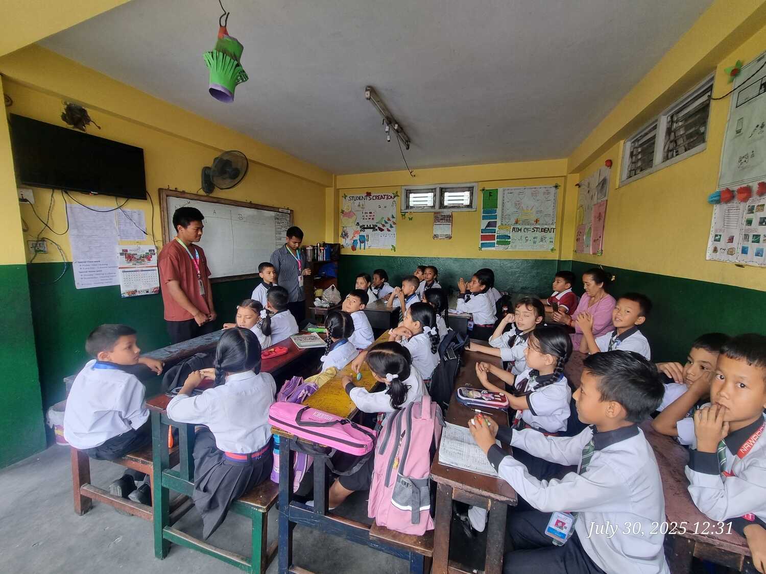 Nawaratna life School
