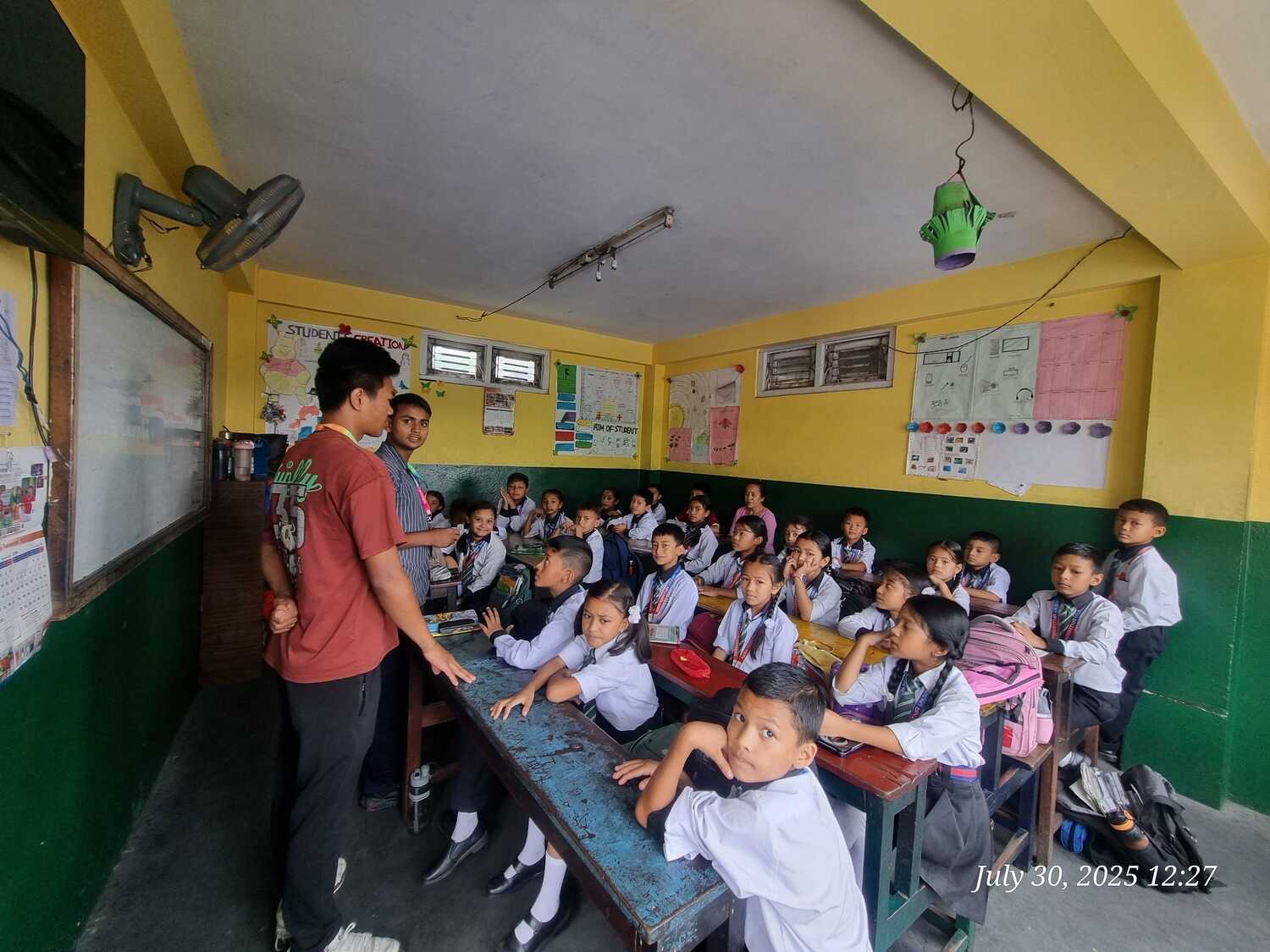 Nawaratna life School