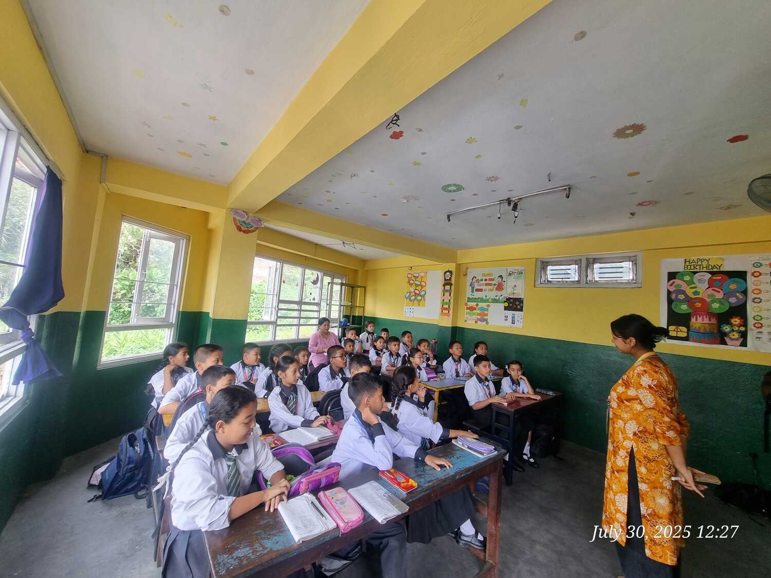 Nawaratna life School