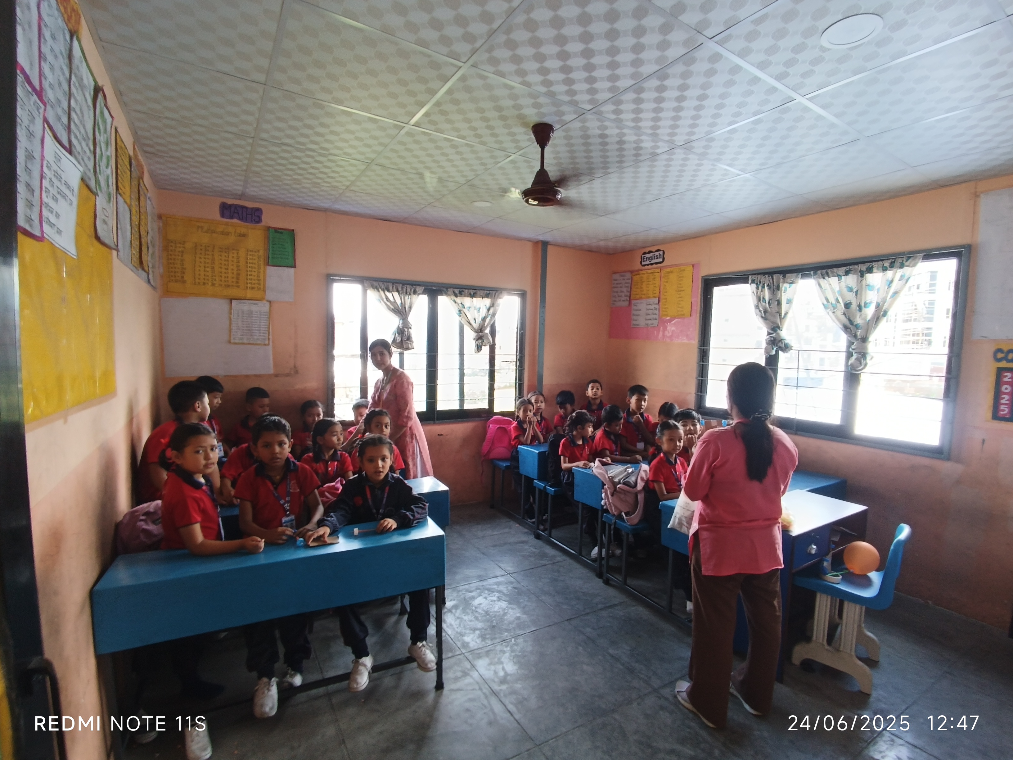 Small kids Academy