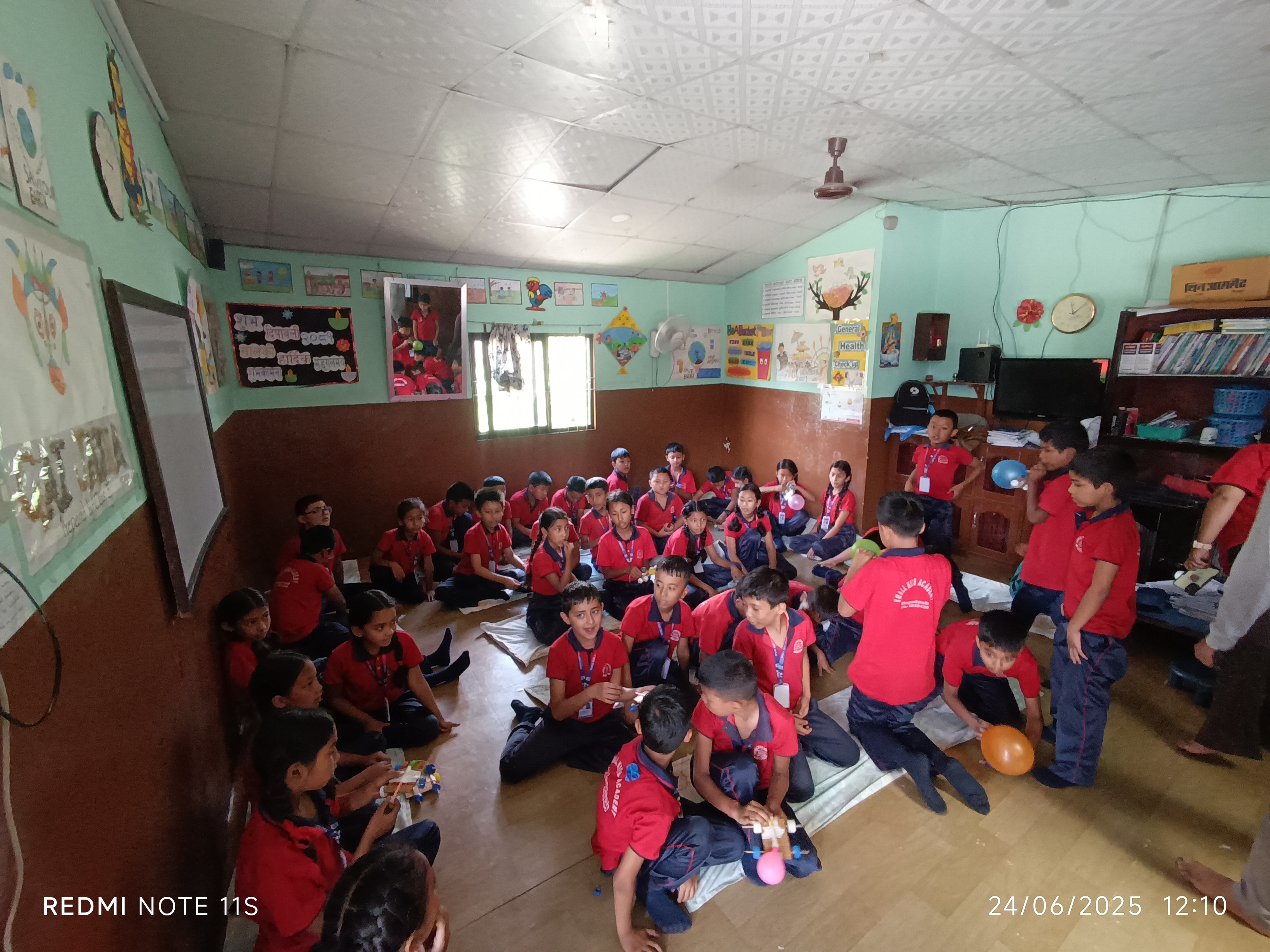 Small kids Academy