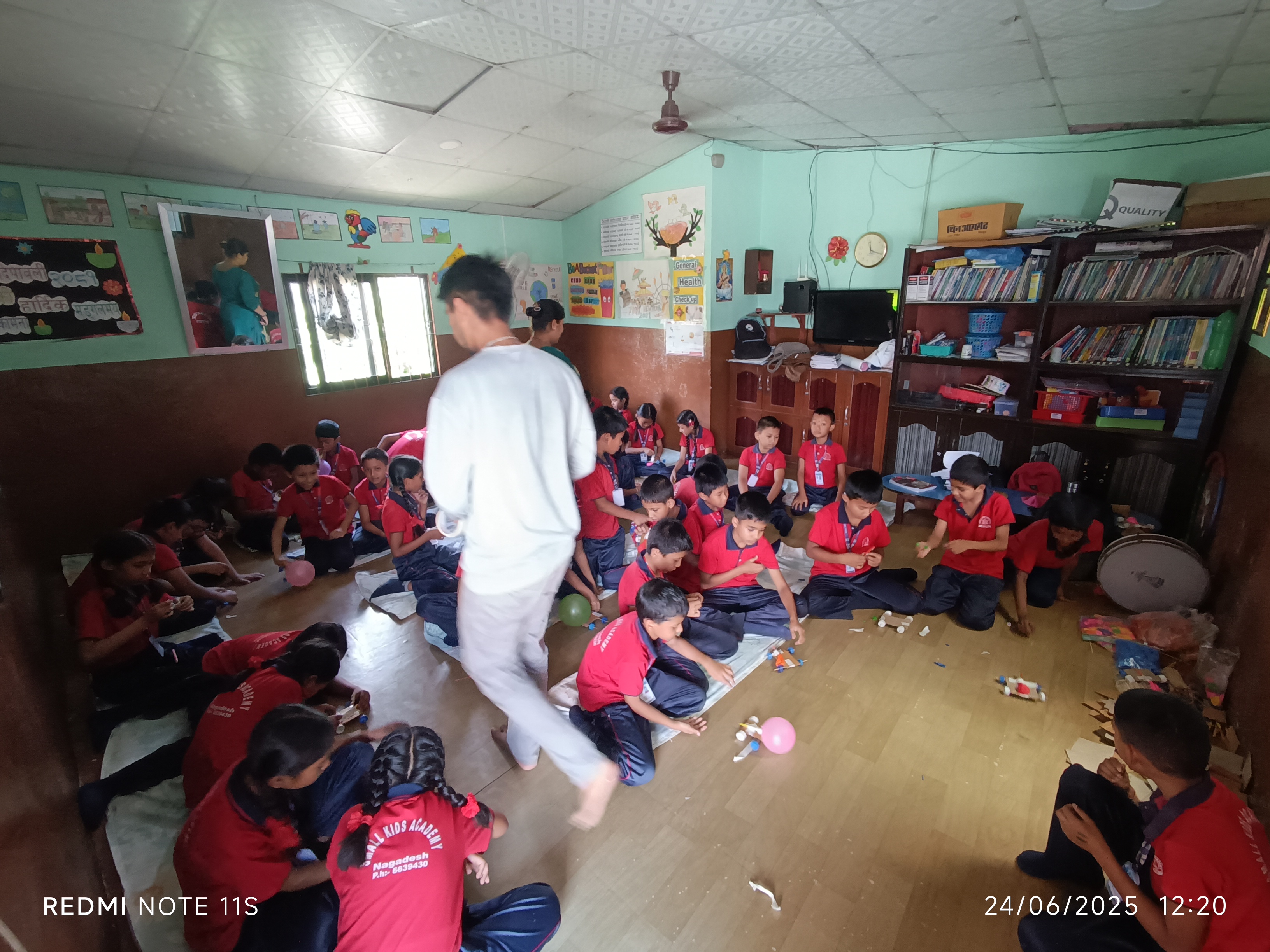 Small kids Academy