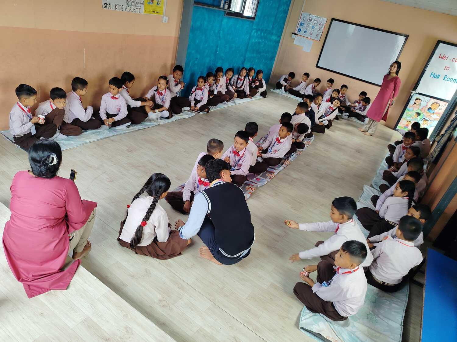 Small kids Academy