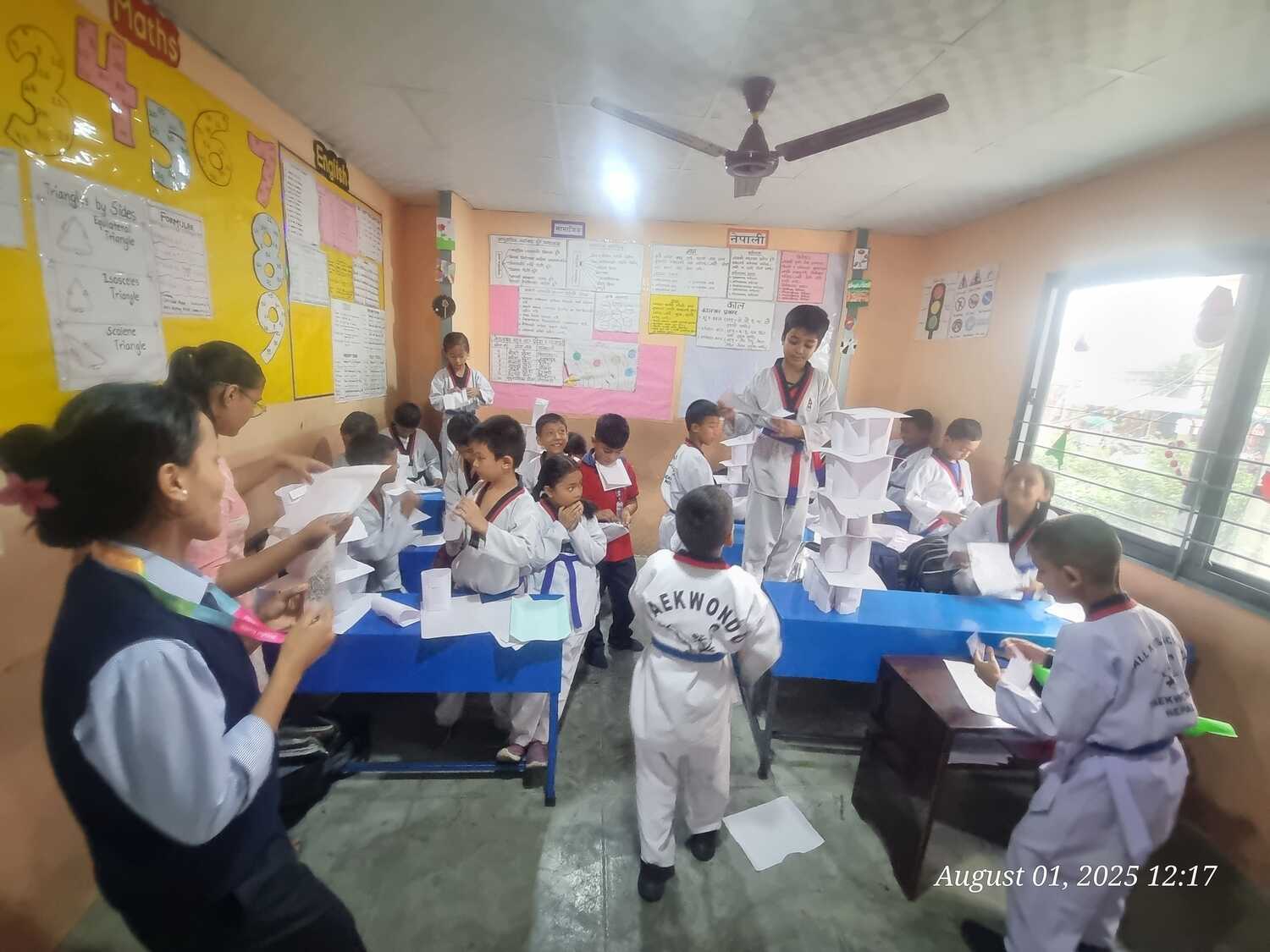 Small kids Academy
