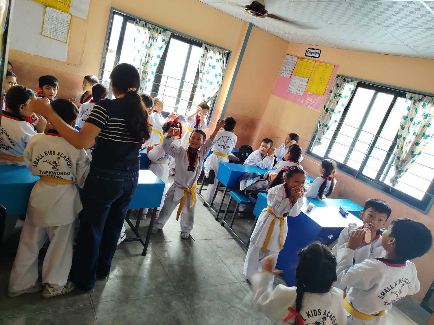 Small kids Academy