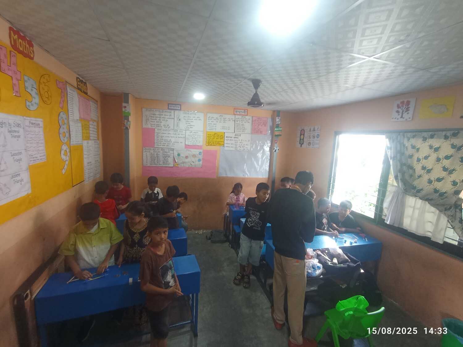 Small kids Academy