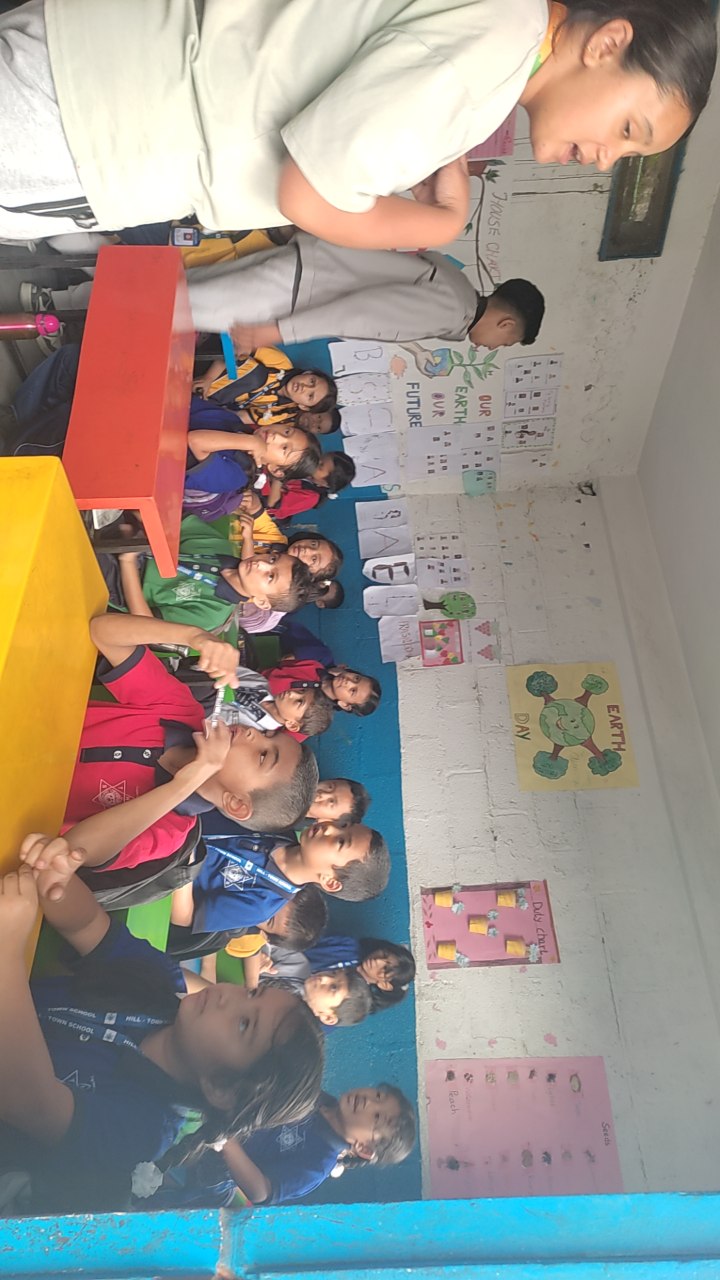 Hill Town School