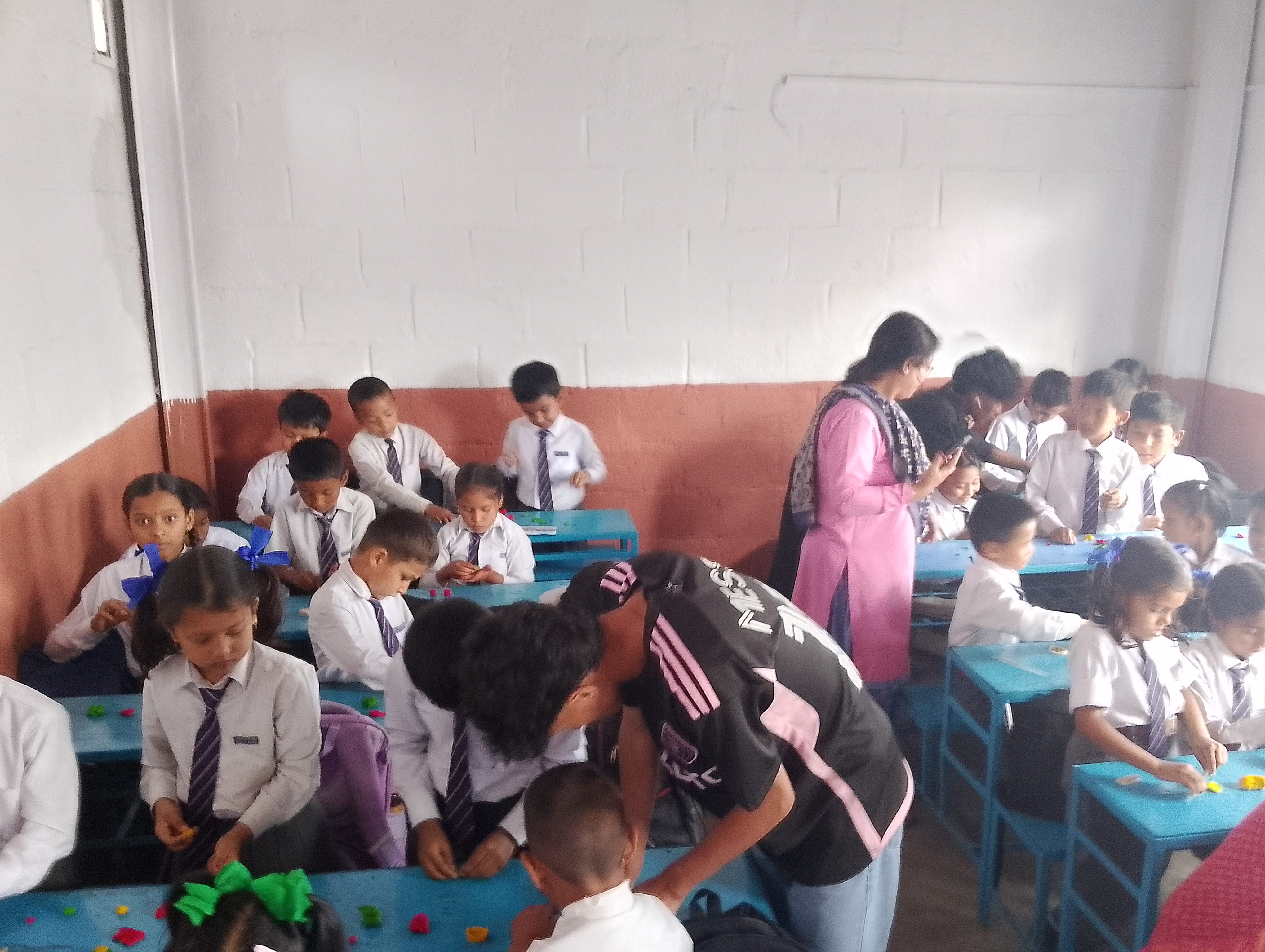 Anant English School