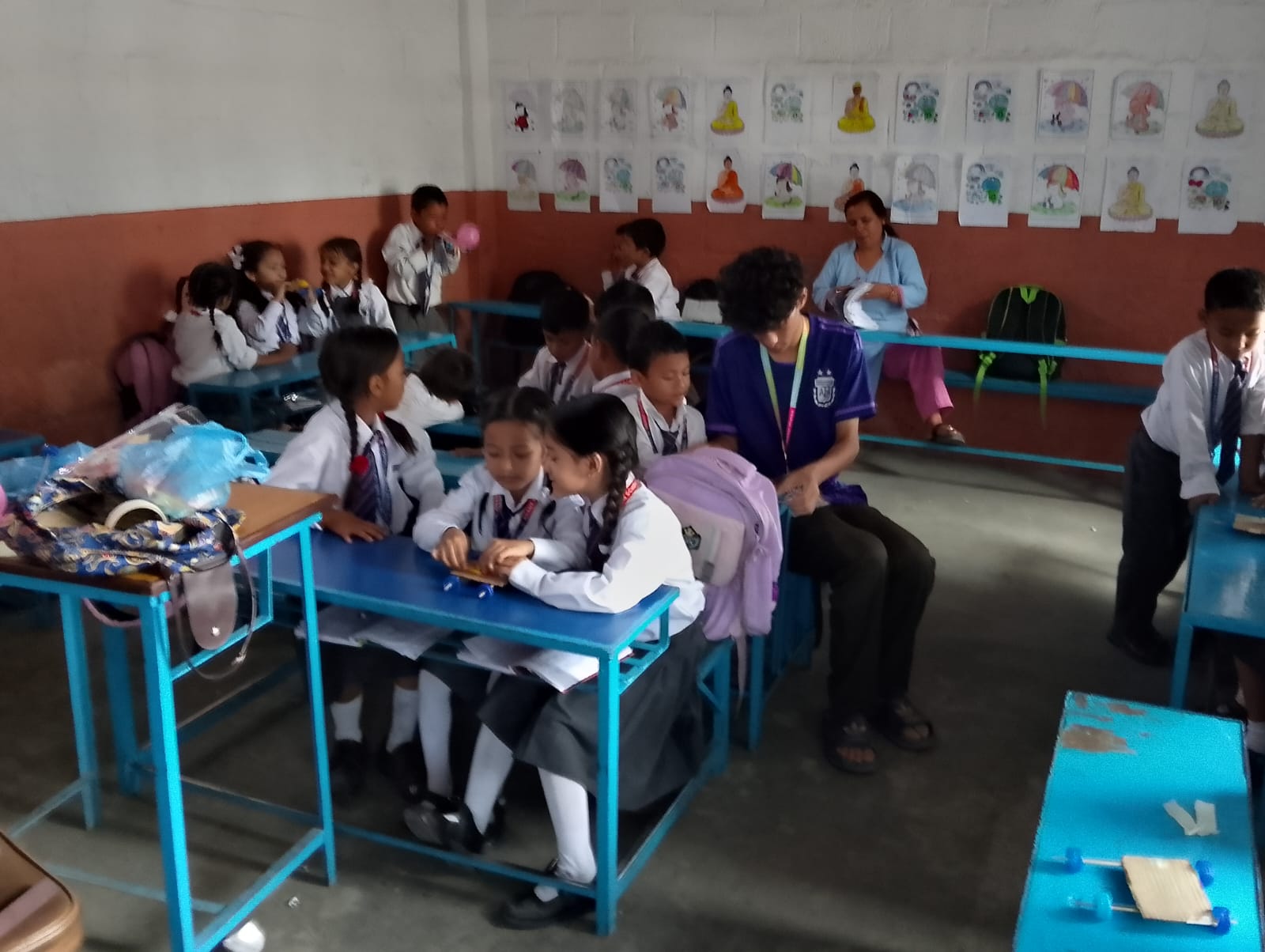 Anant English School