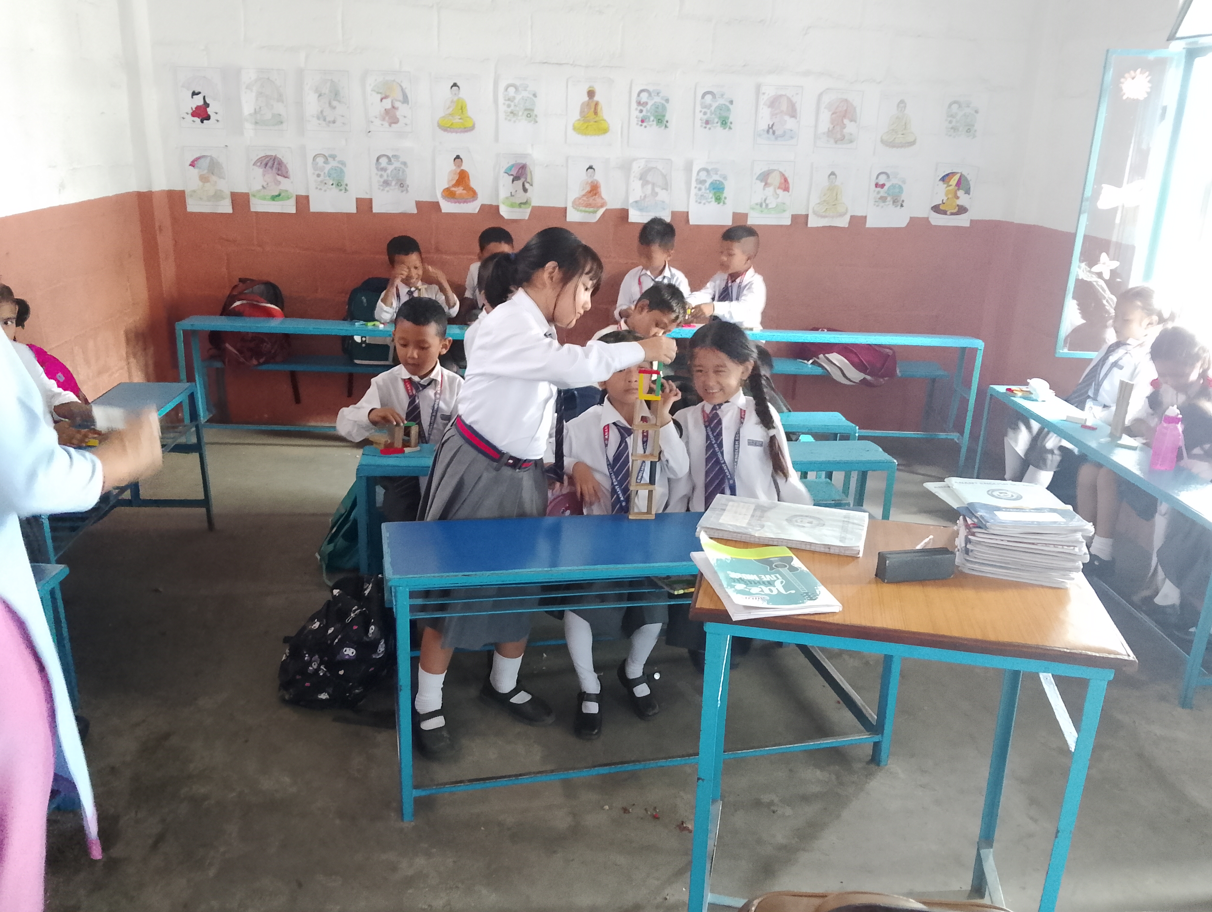 Anant English School