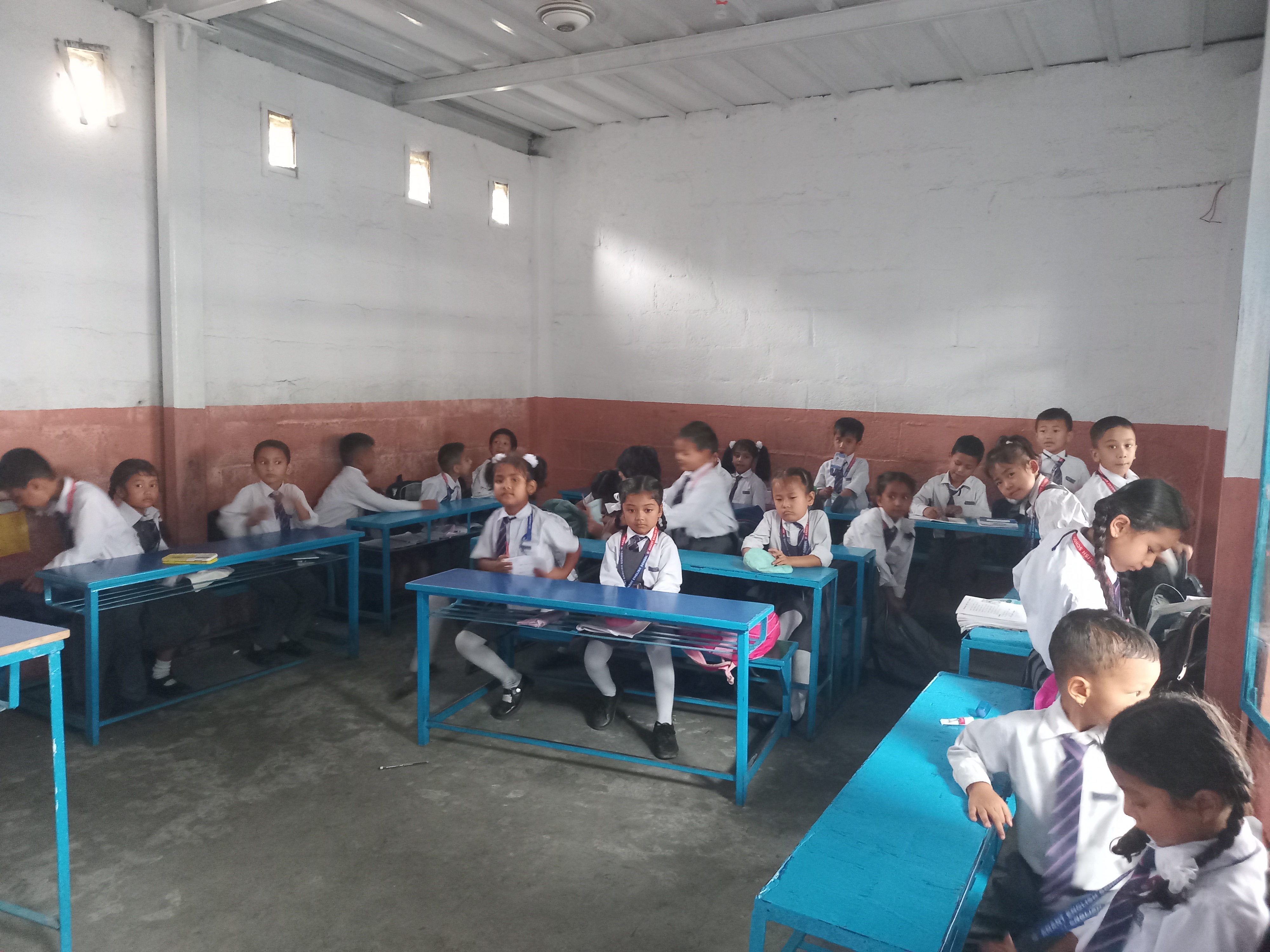 Anant English School
