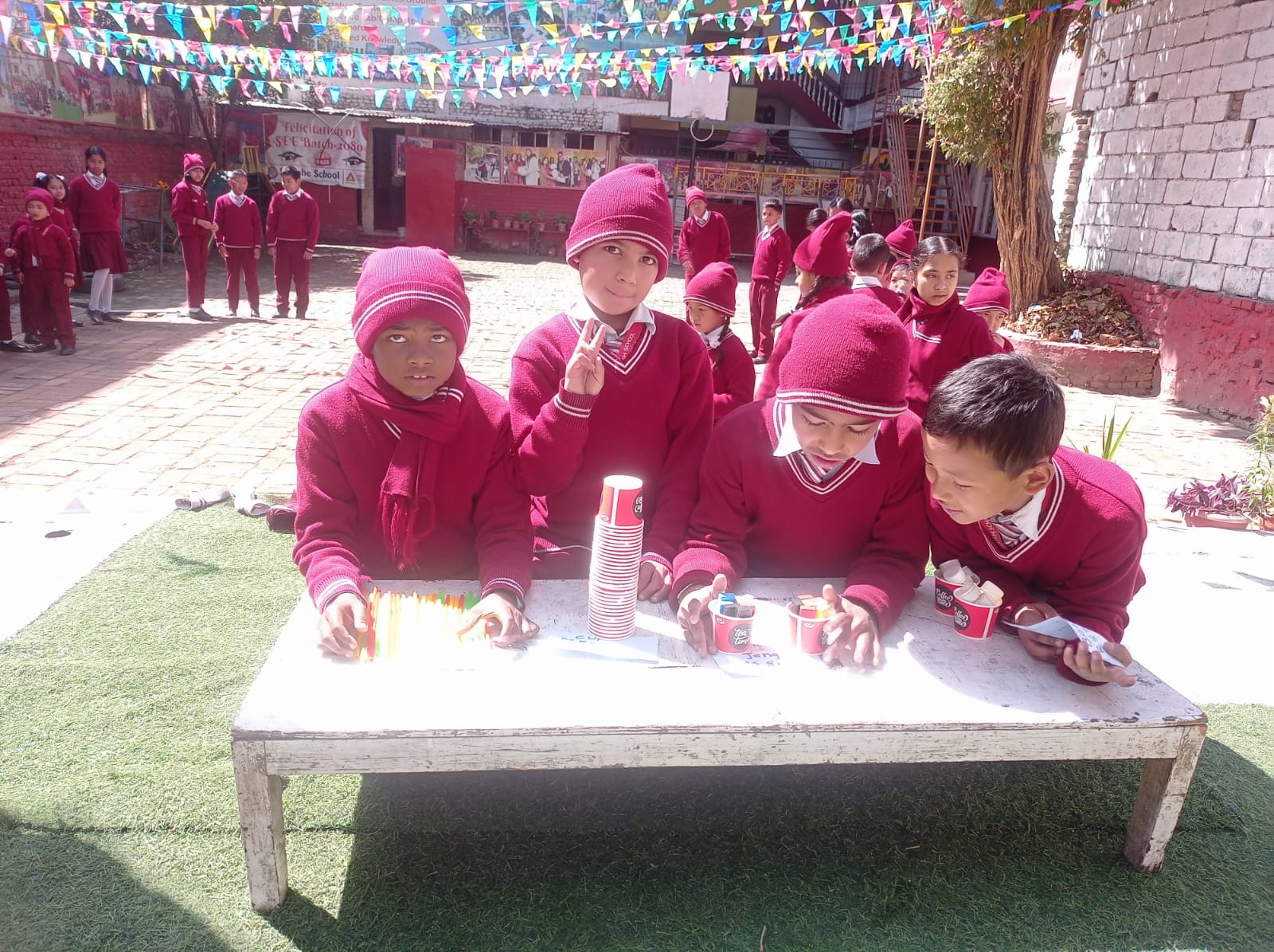 Daphe english school