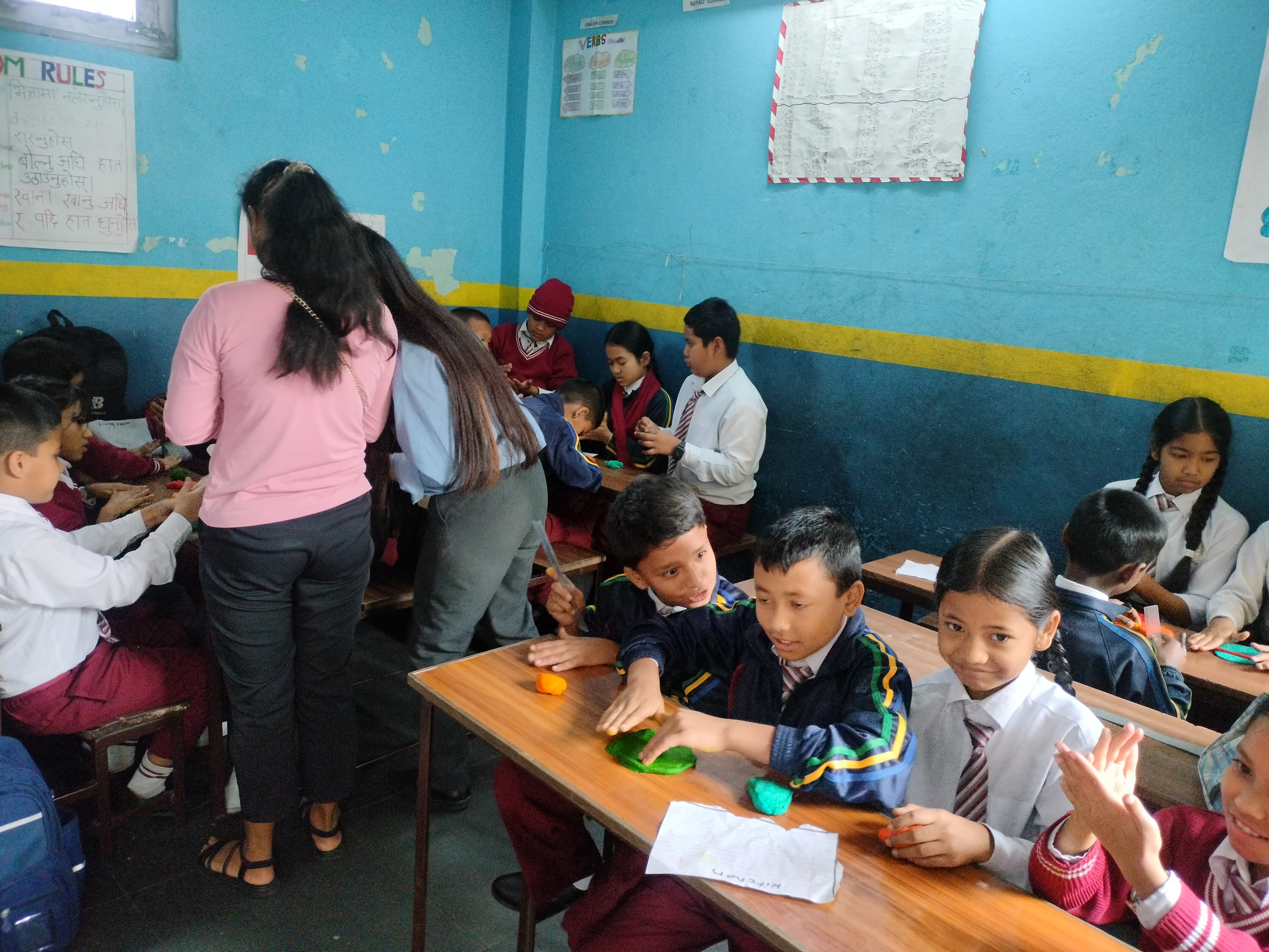 Daphe english school