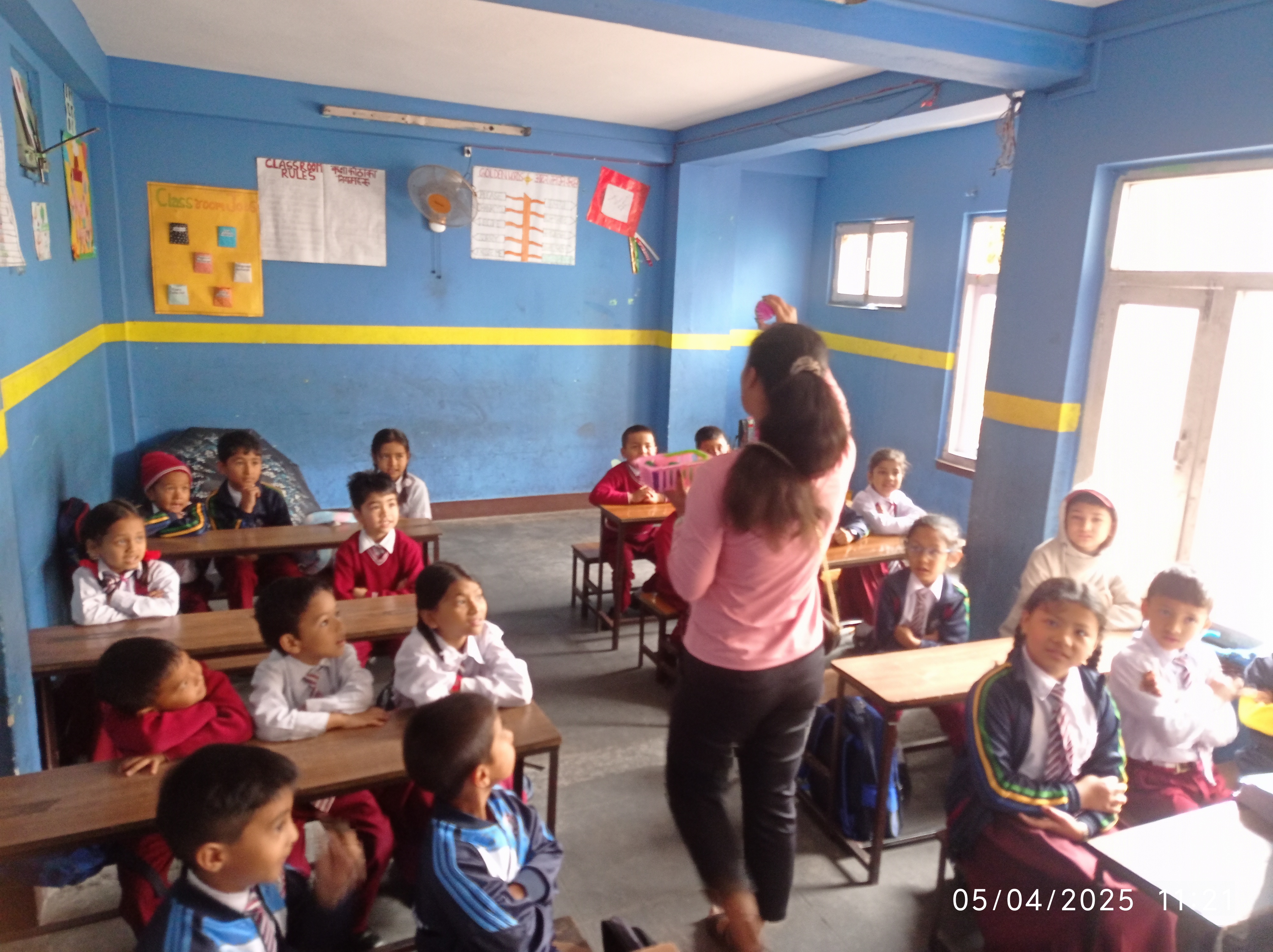 Daphe english school