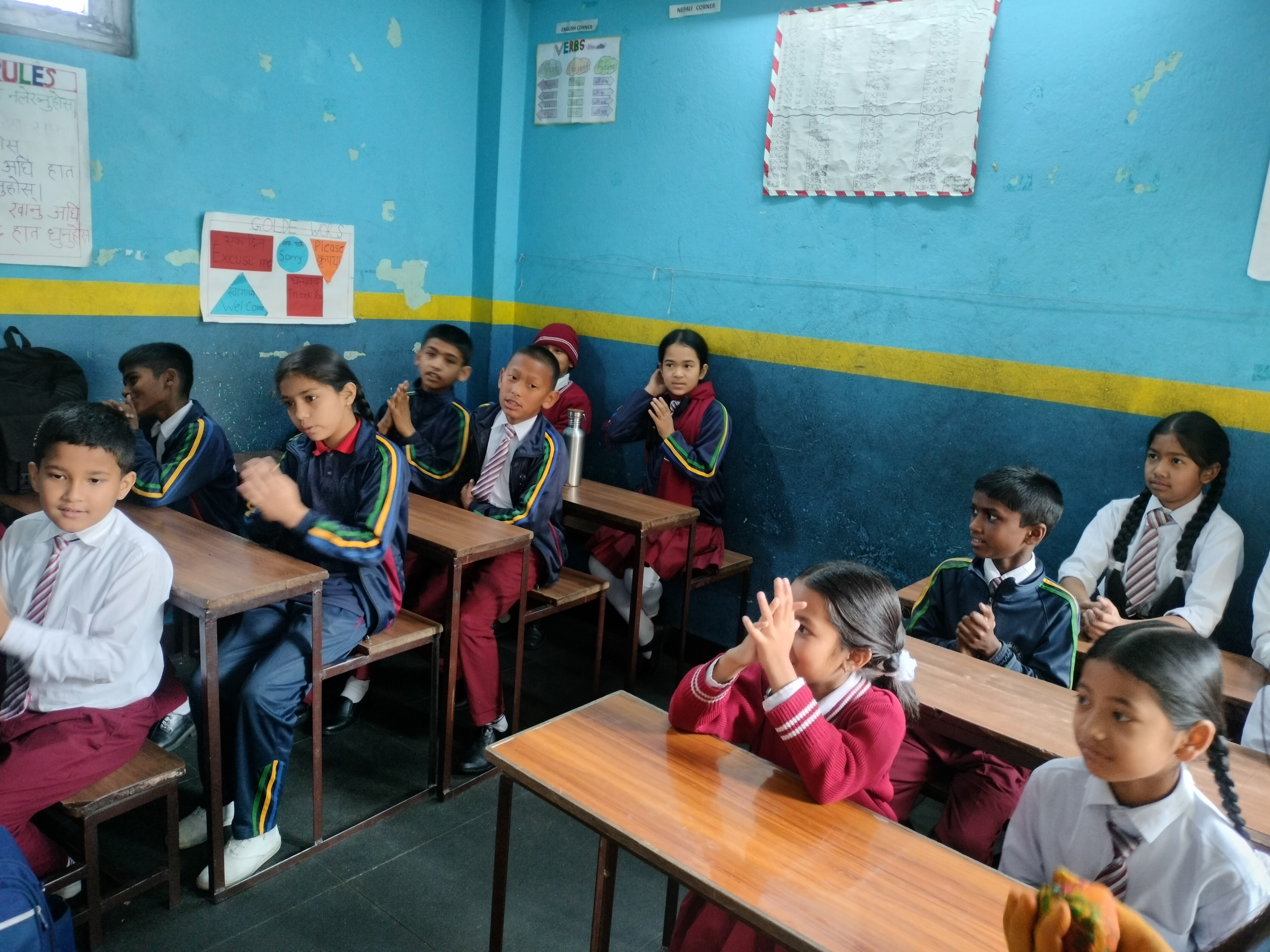 Daphe english school