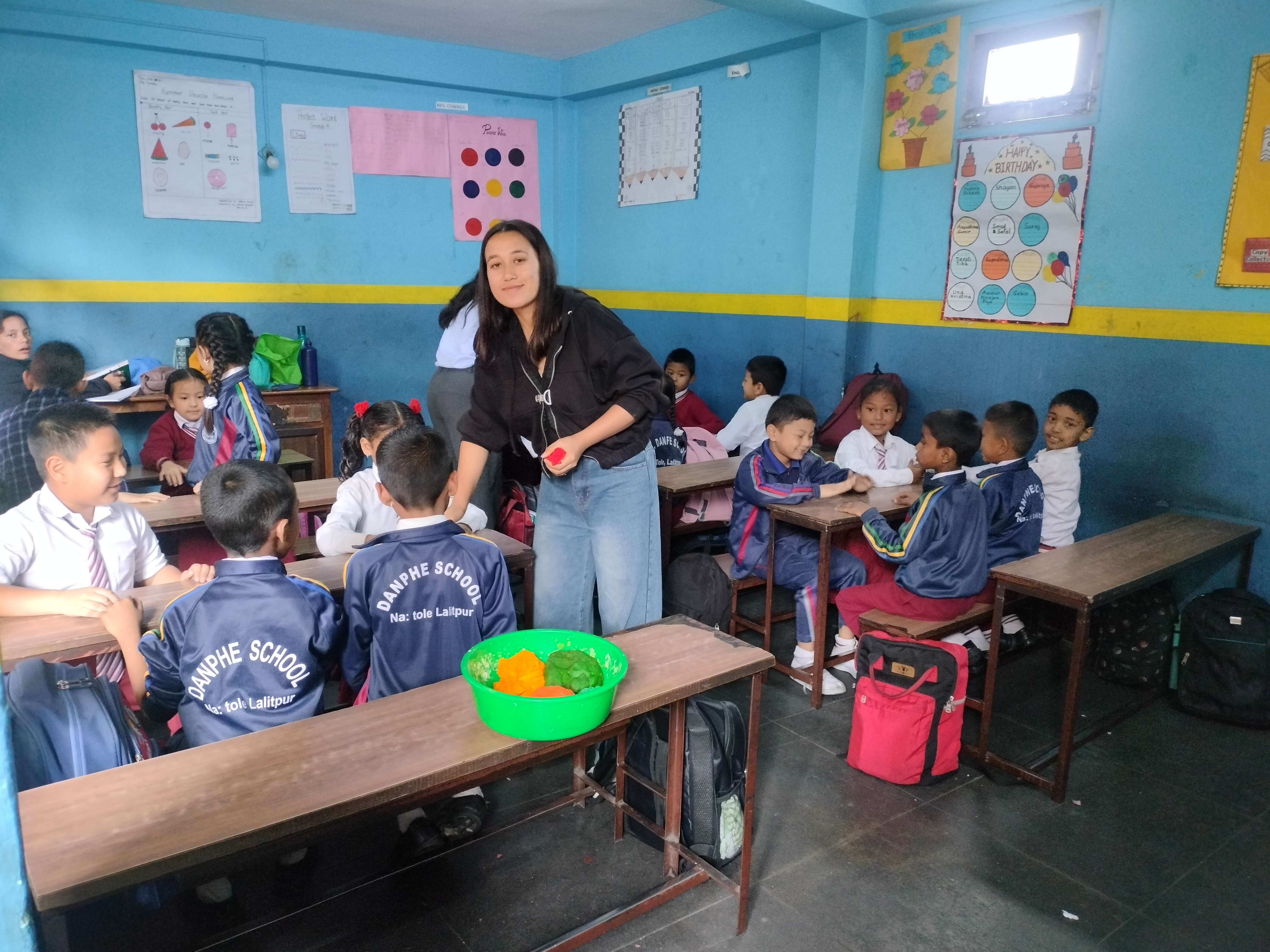 Daphe english school