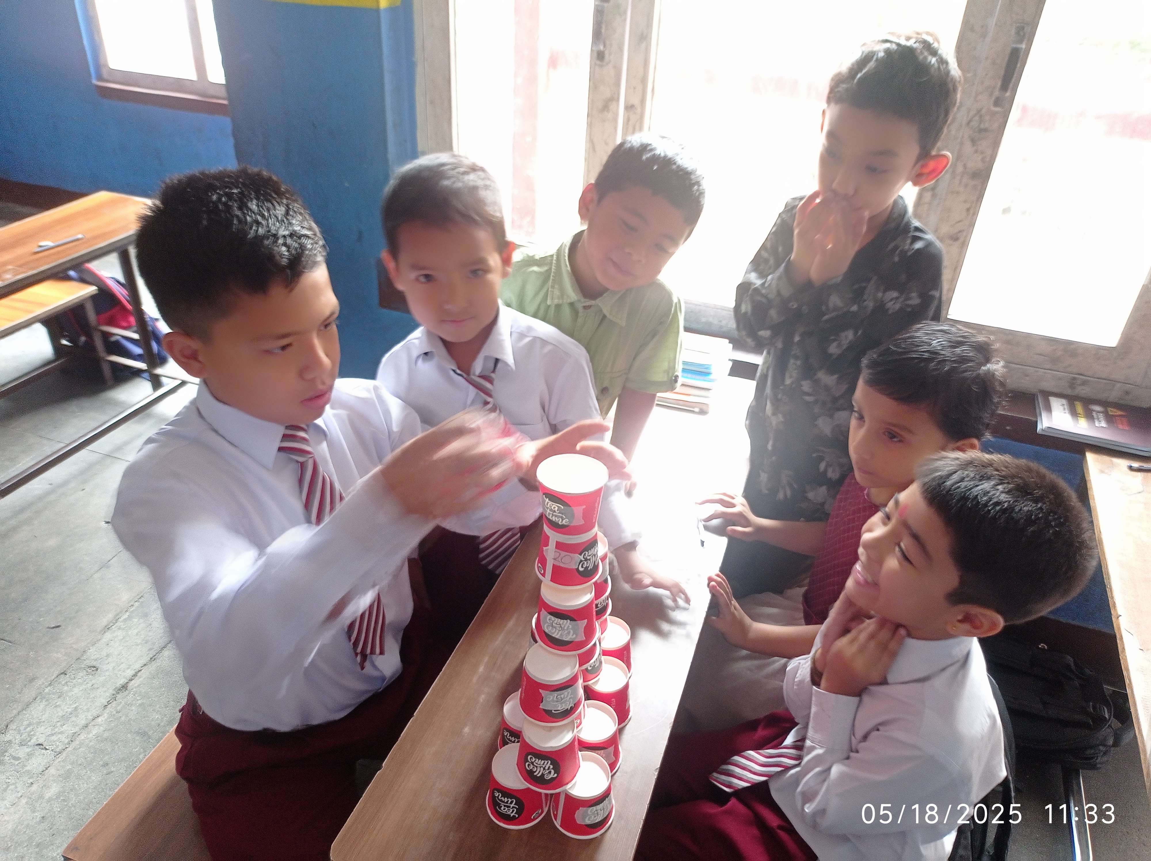 Daphe english school