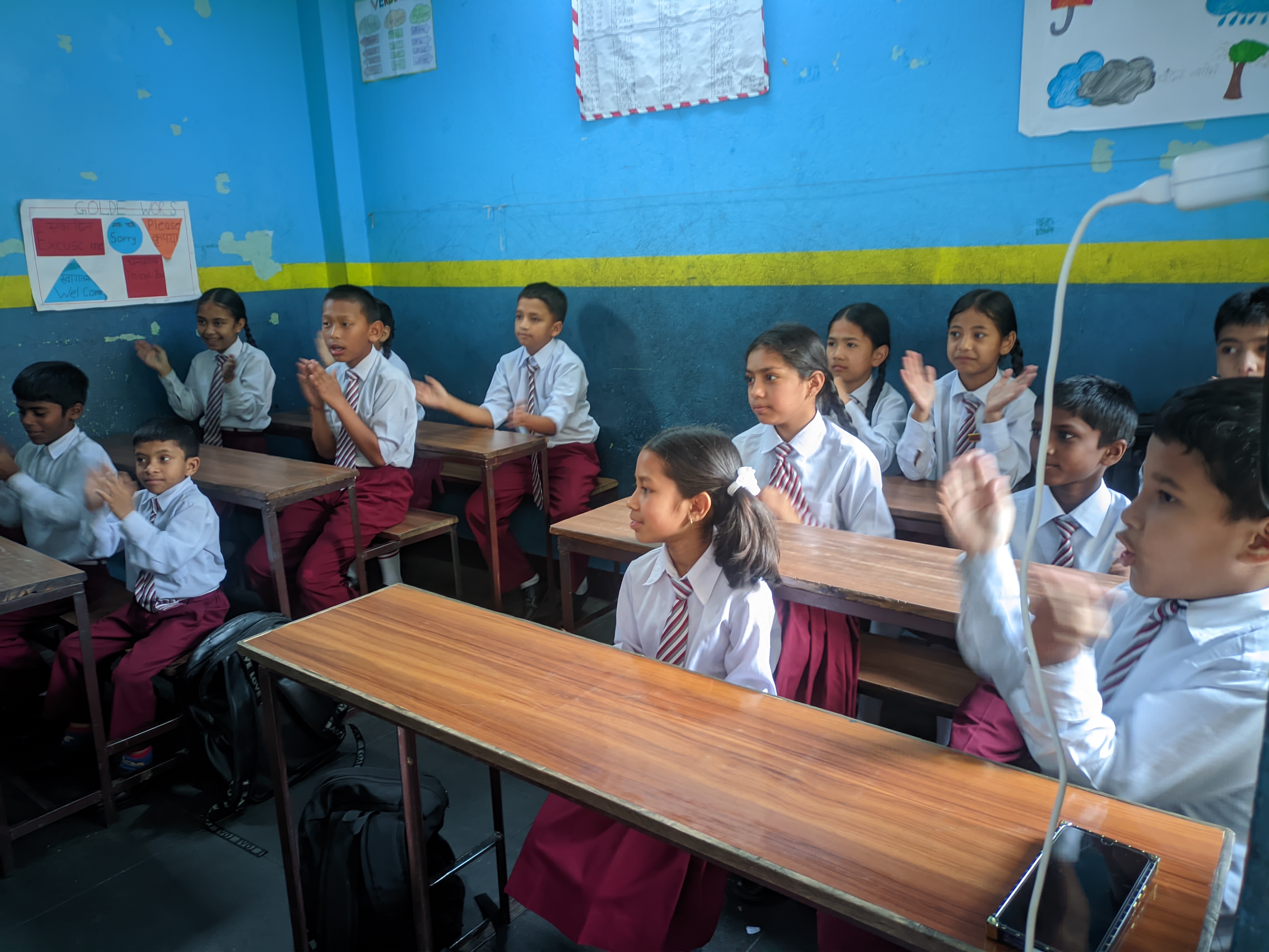 Daphe english school