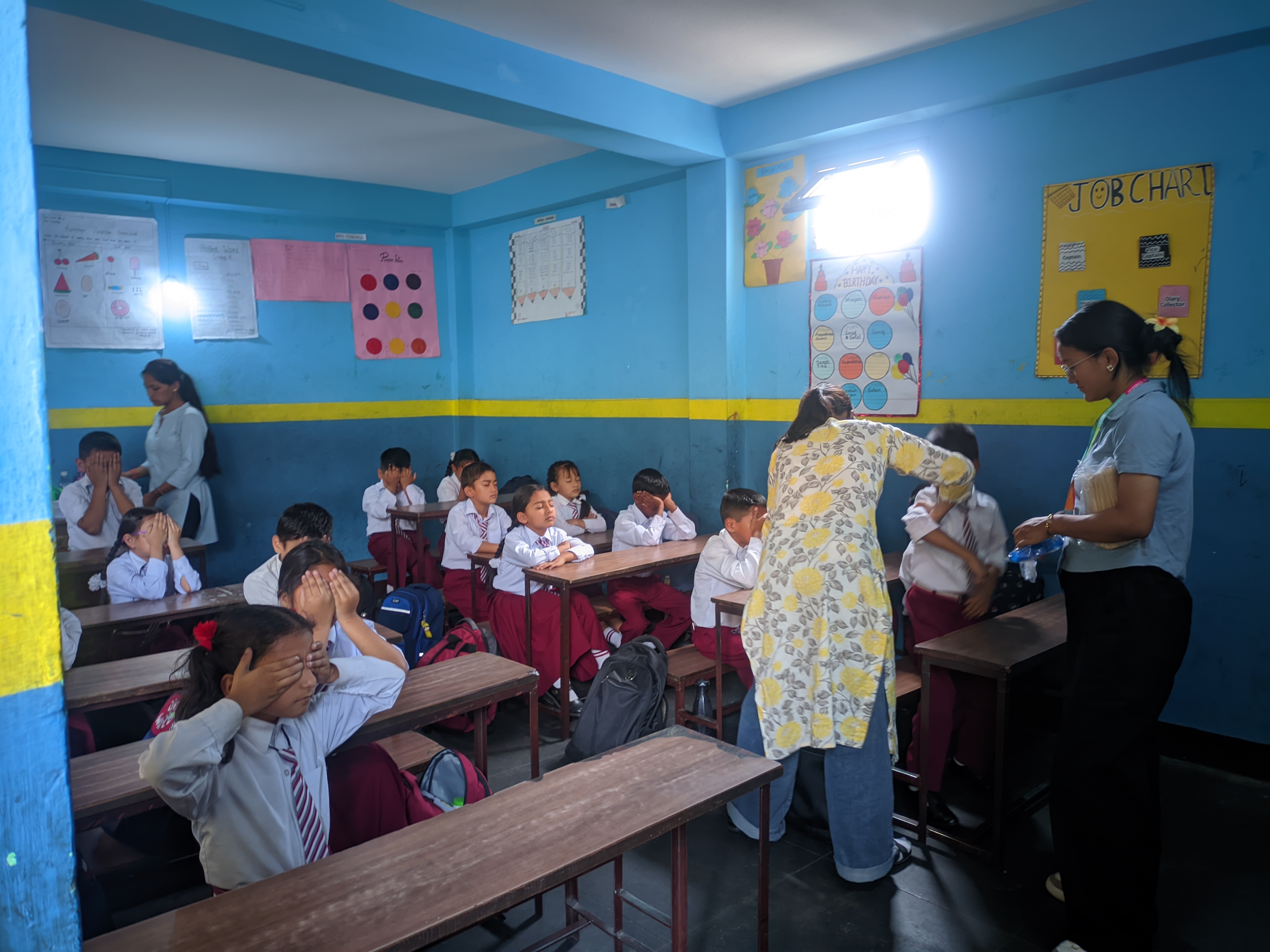 Daphe english school