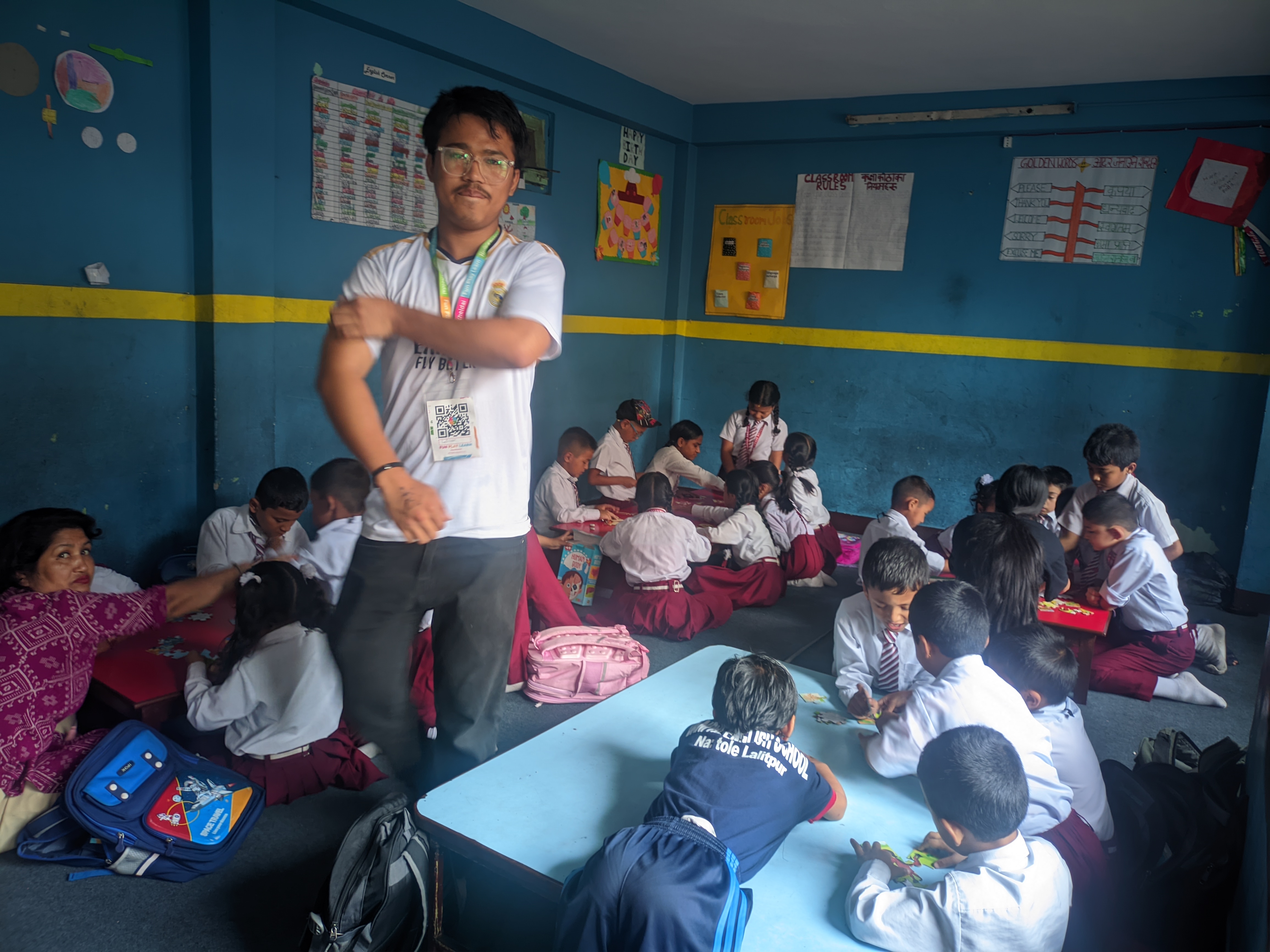 Daphe english school