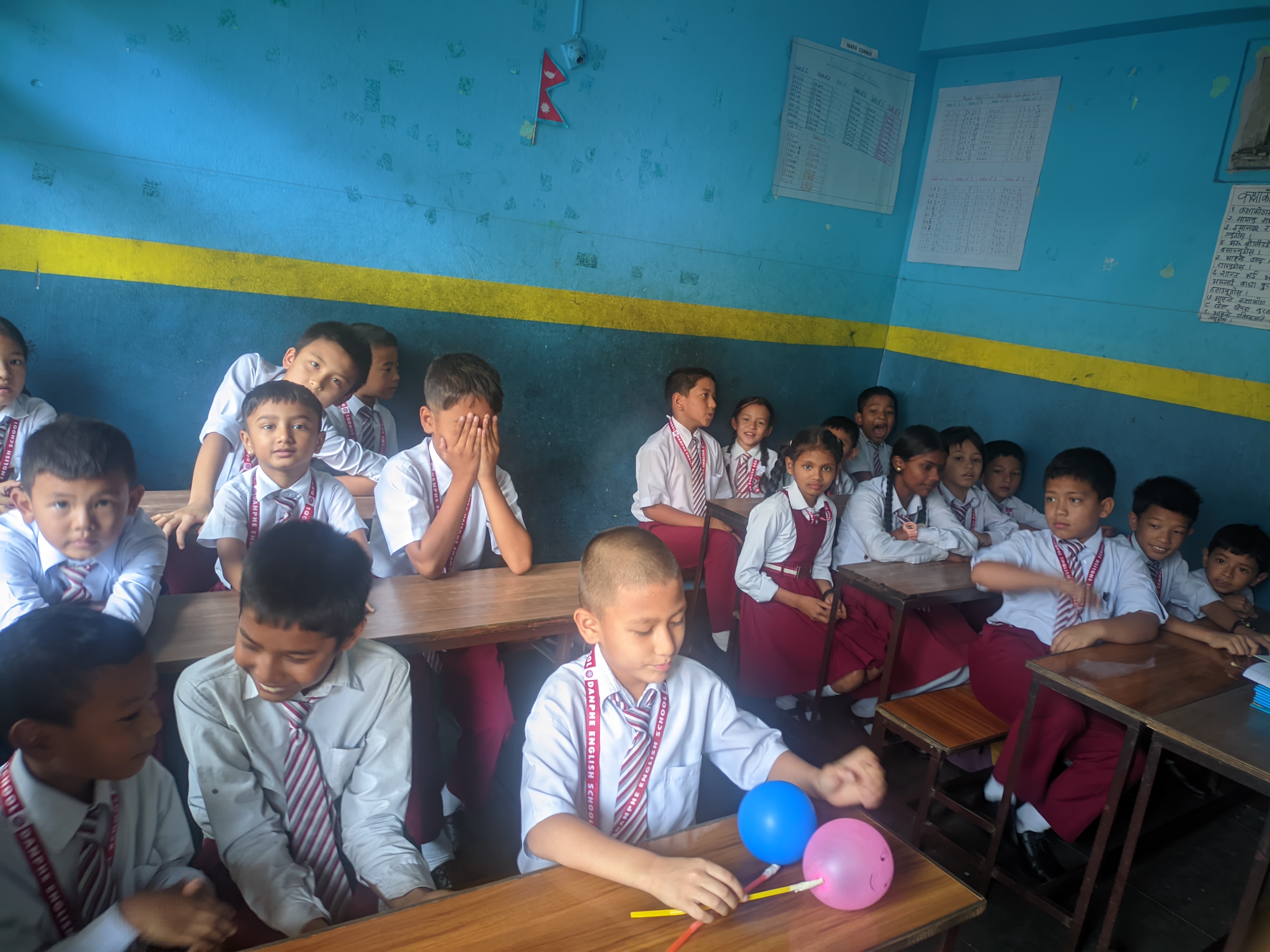Daphe english school