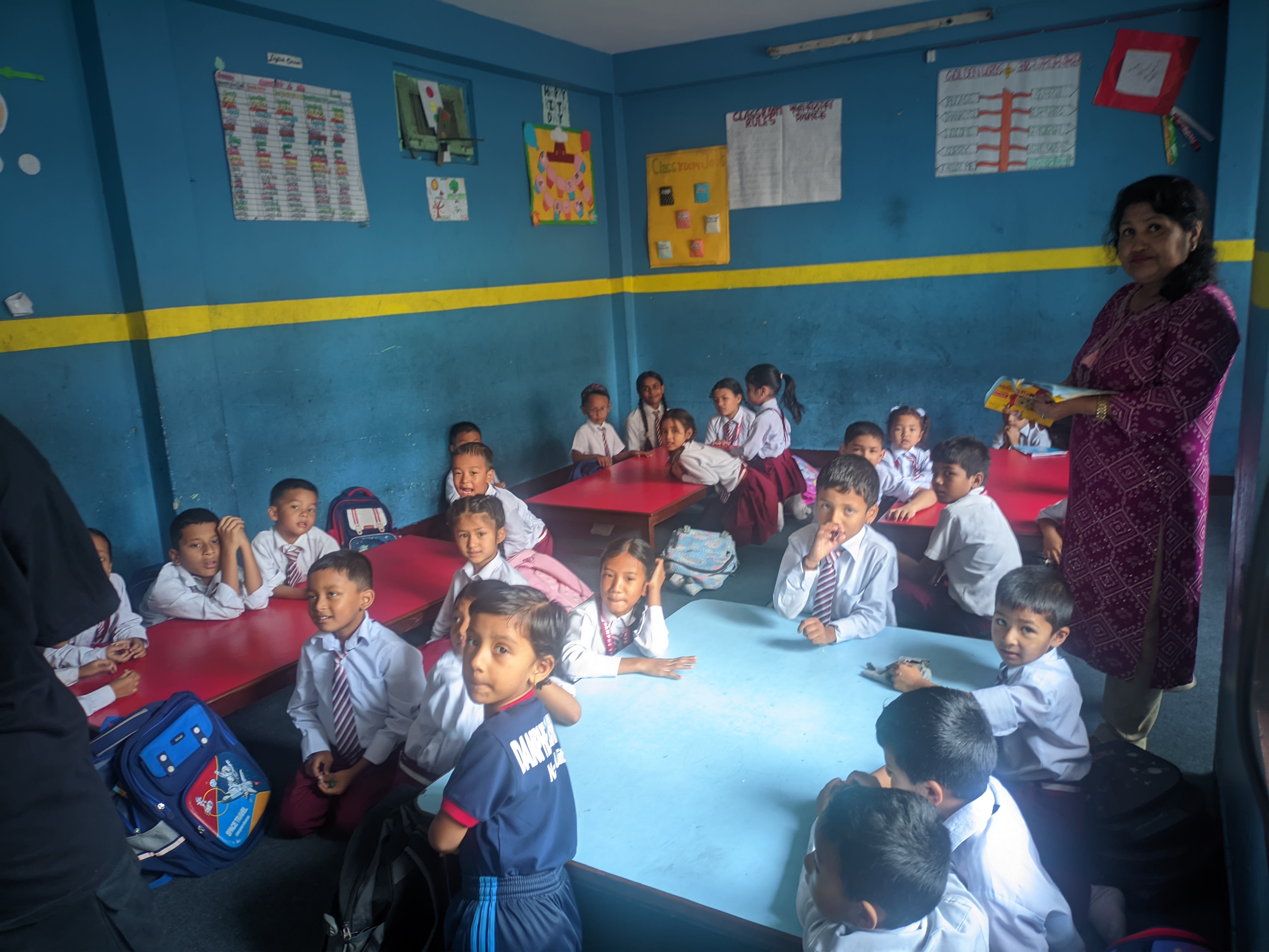 Daphe english school