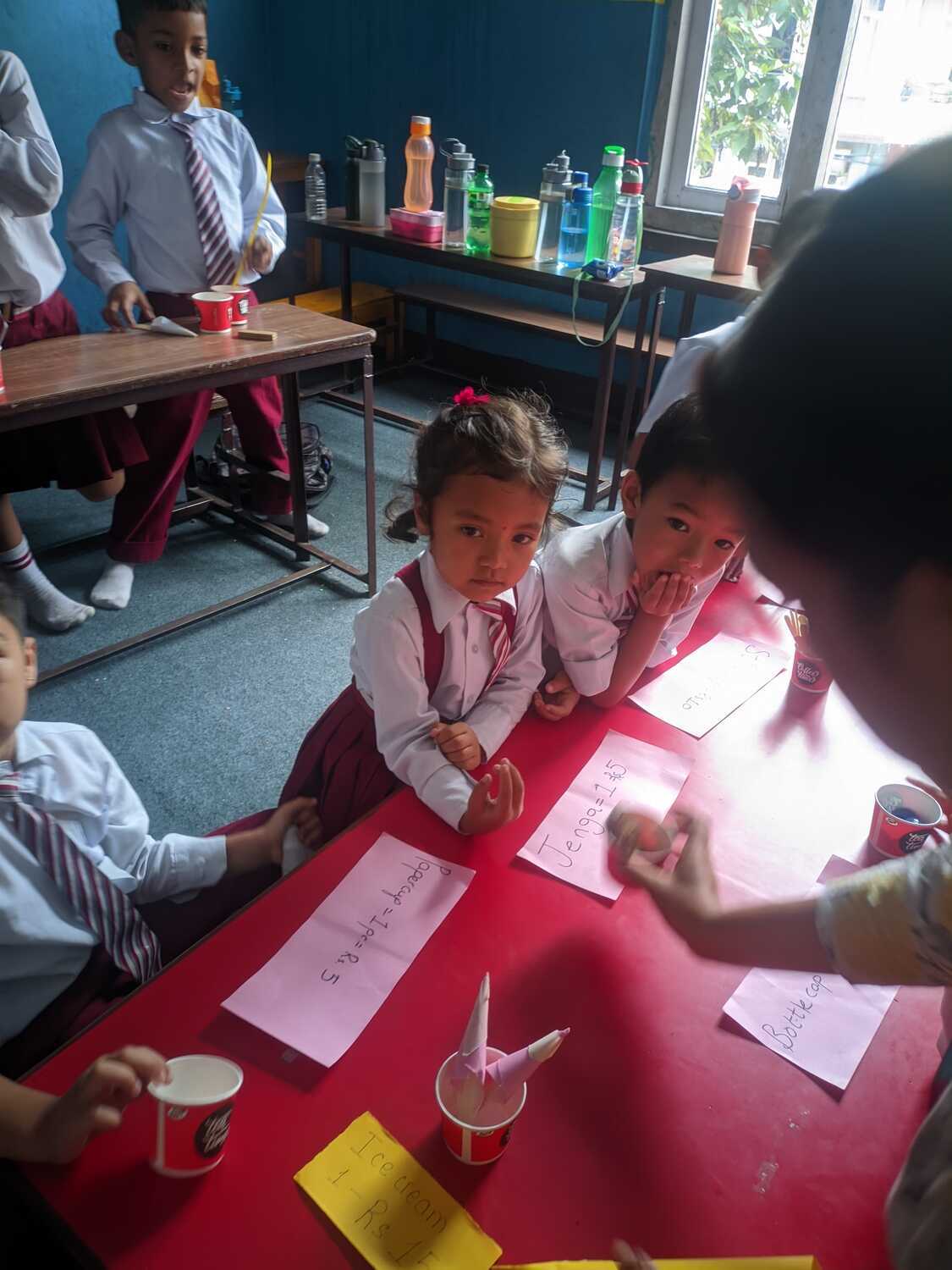 Daphe english school