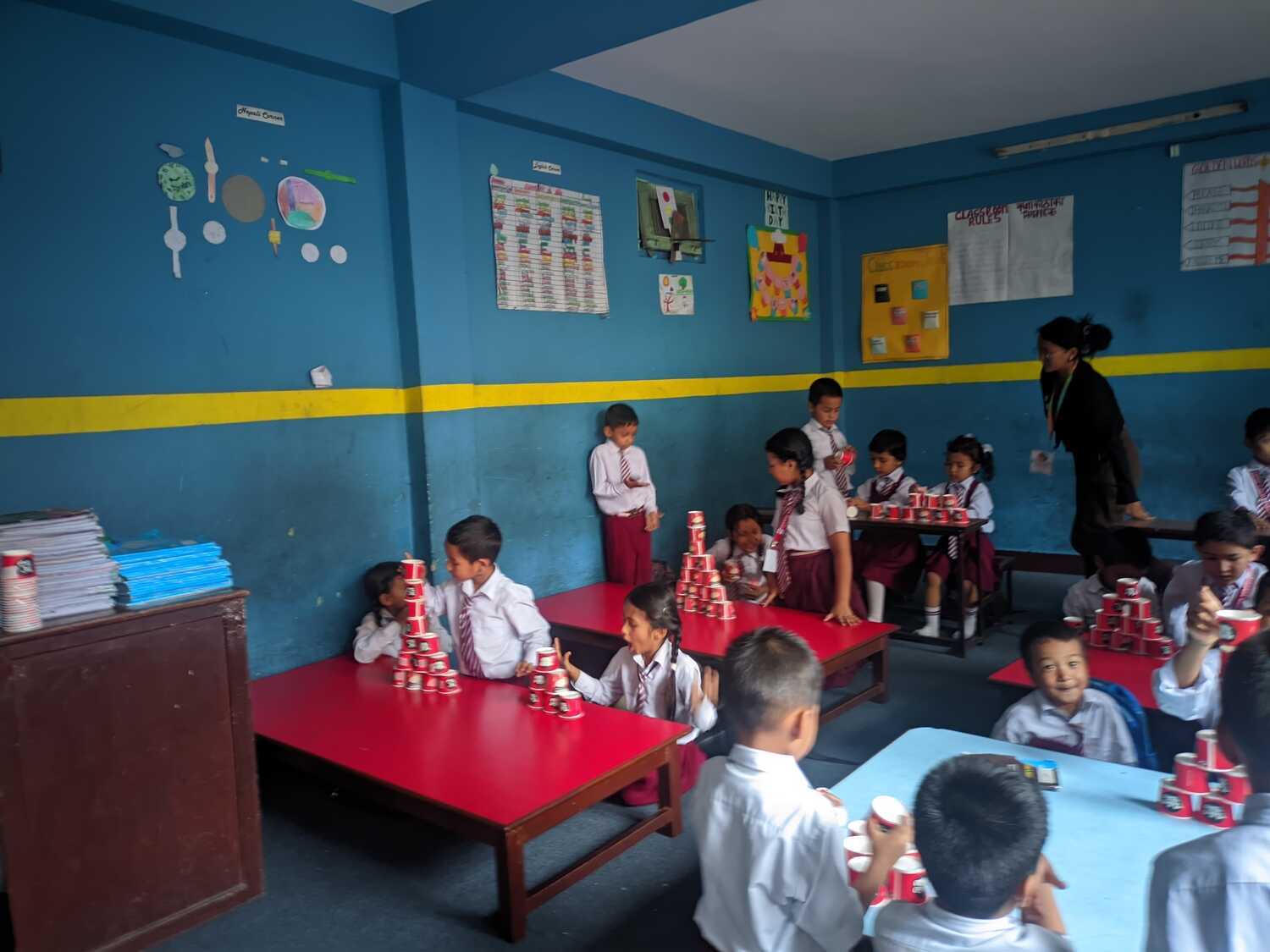 Daphe english school