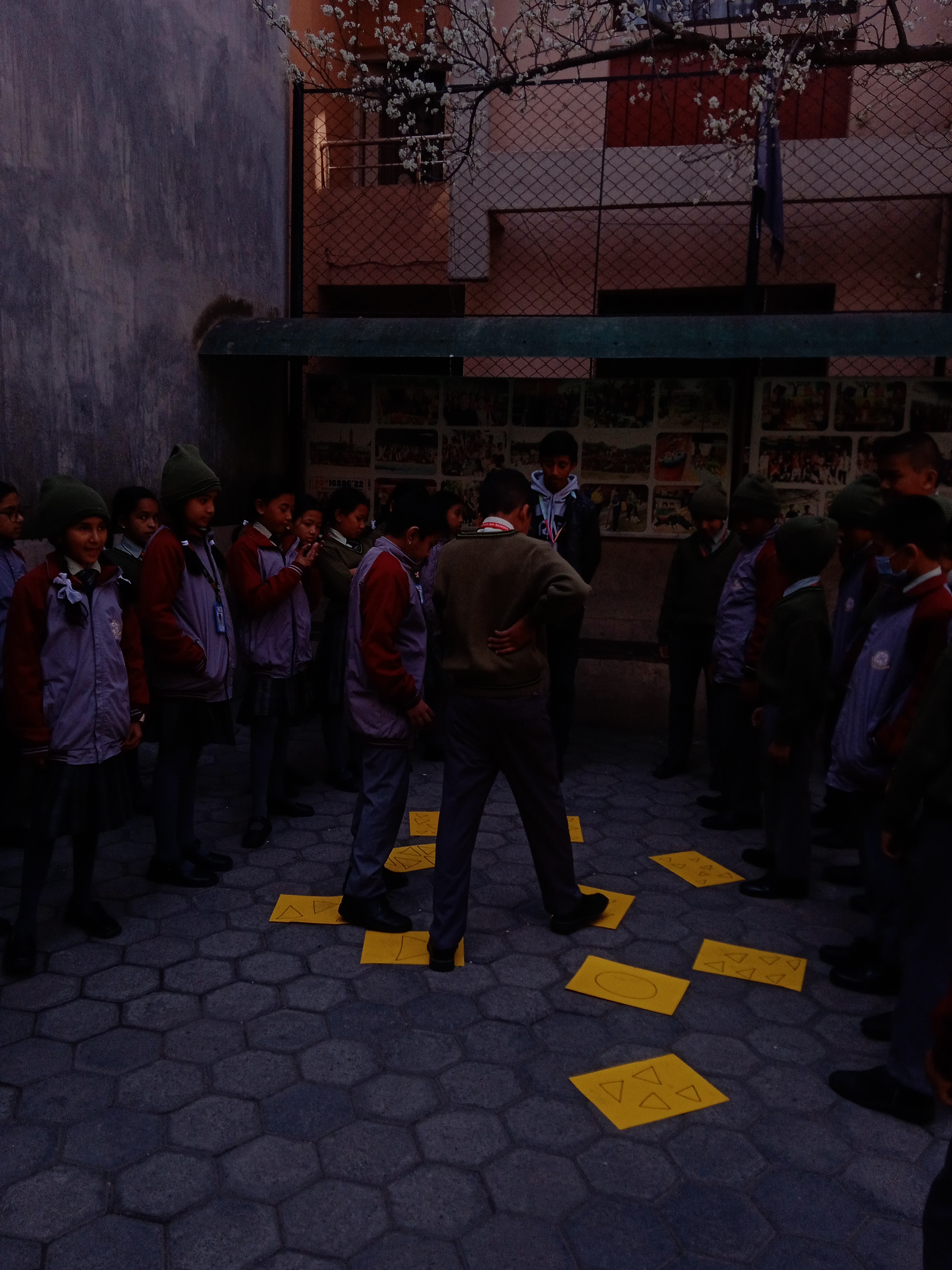Pragati Adarsh English School