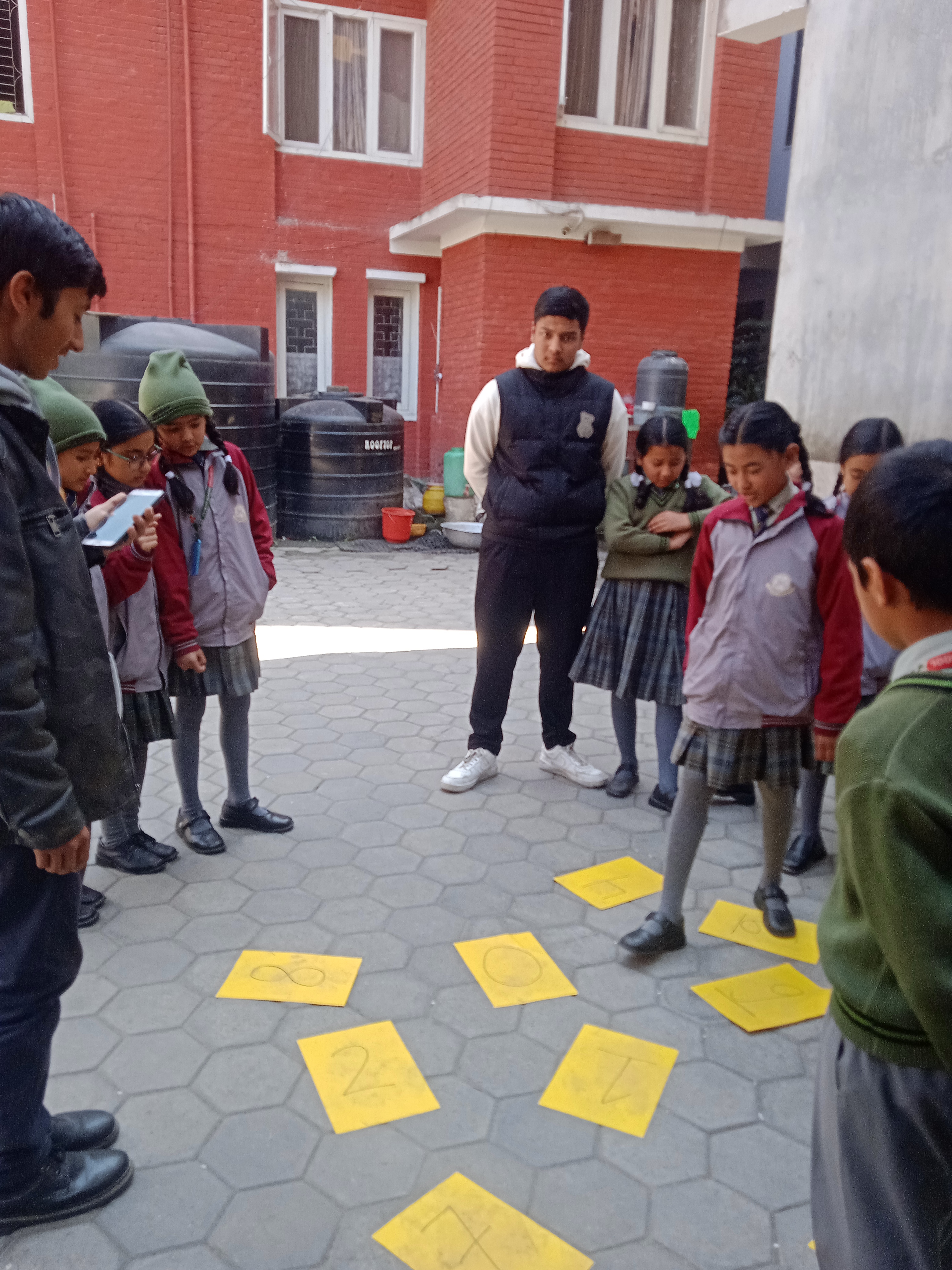 Pragati Adarsh English School