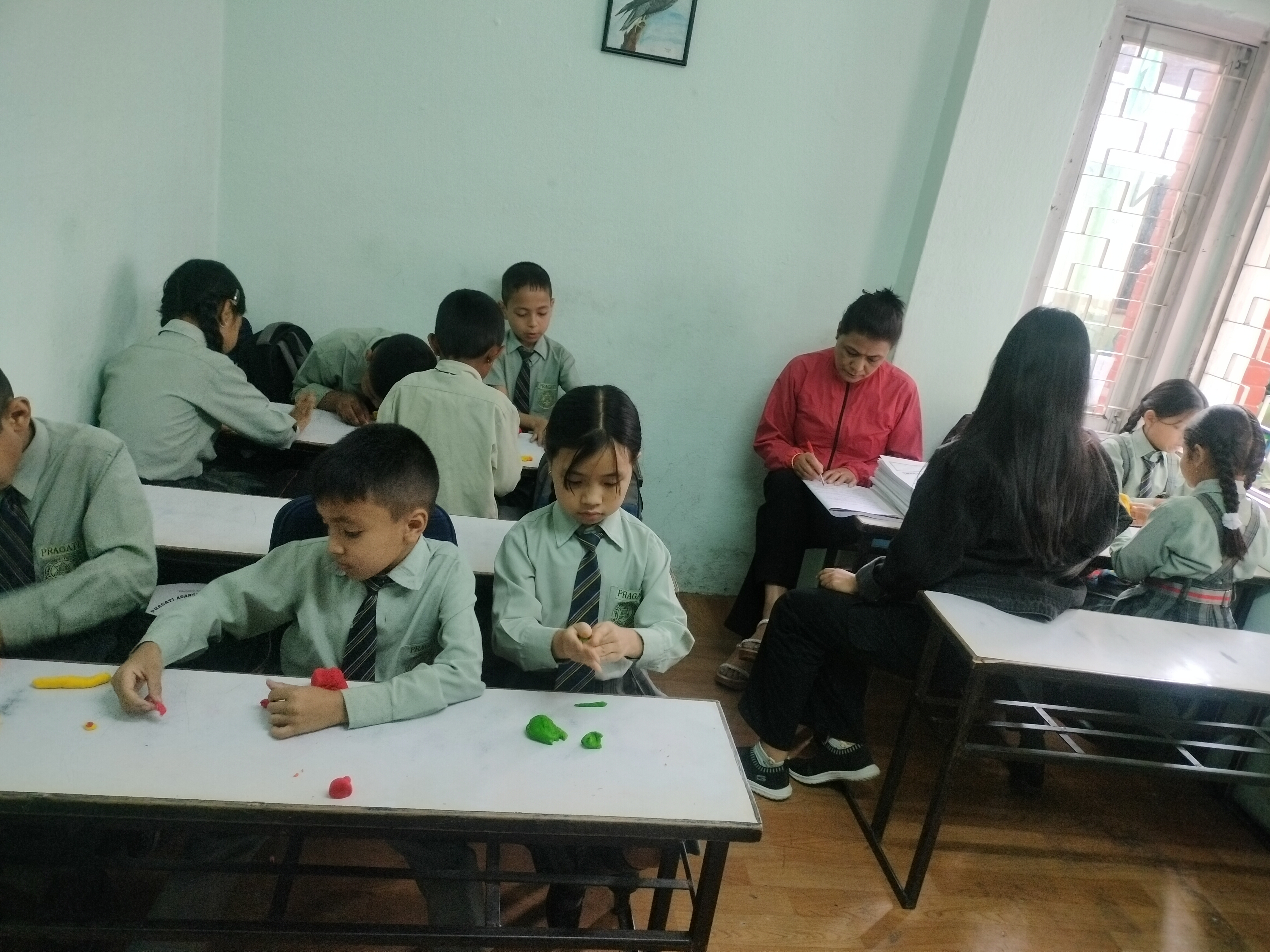 Pragati Adarsh English School