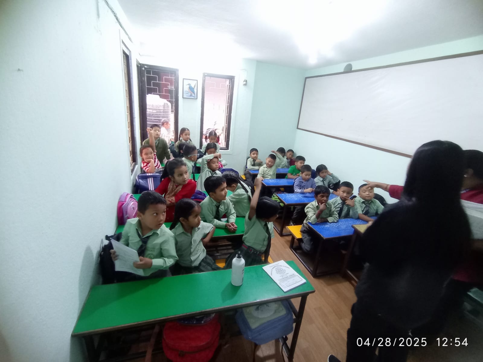 Pragati Adarsh English School