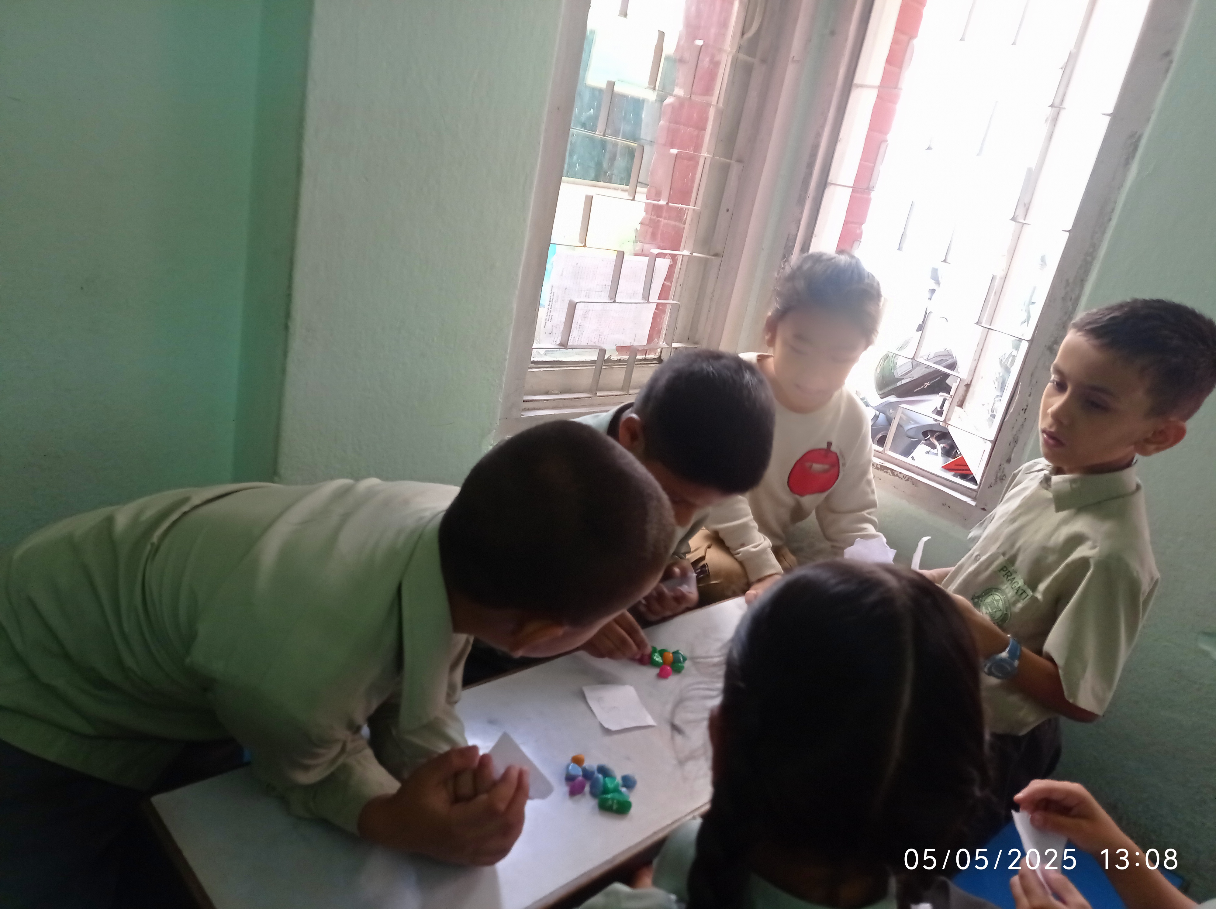 Pragati Adarsh English School