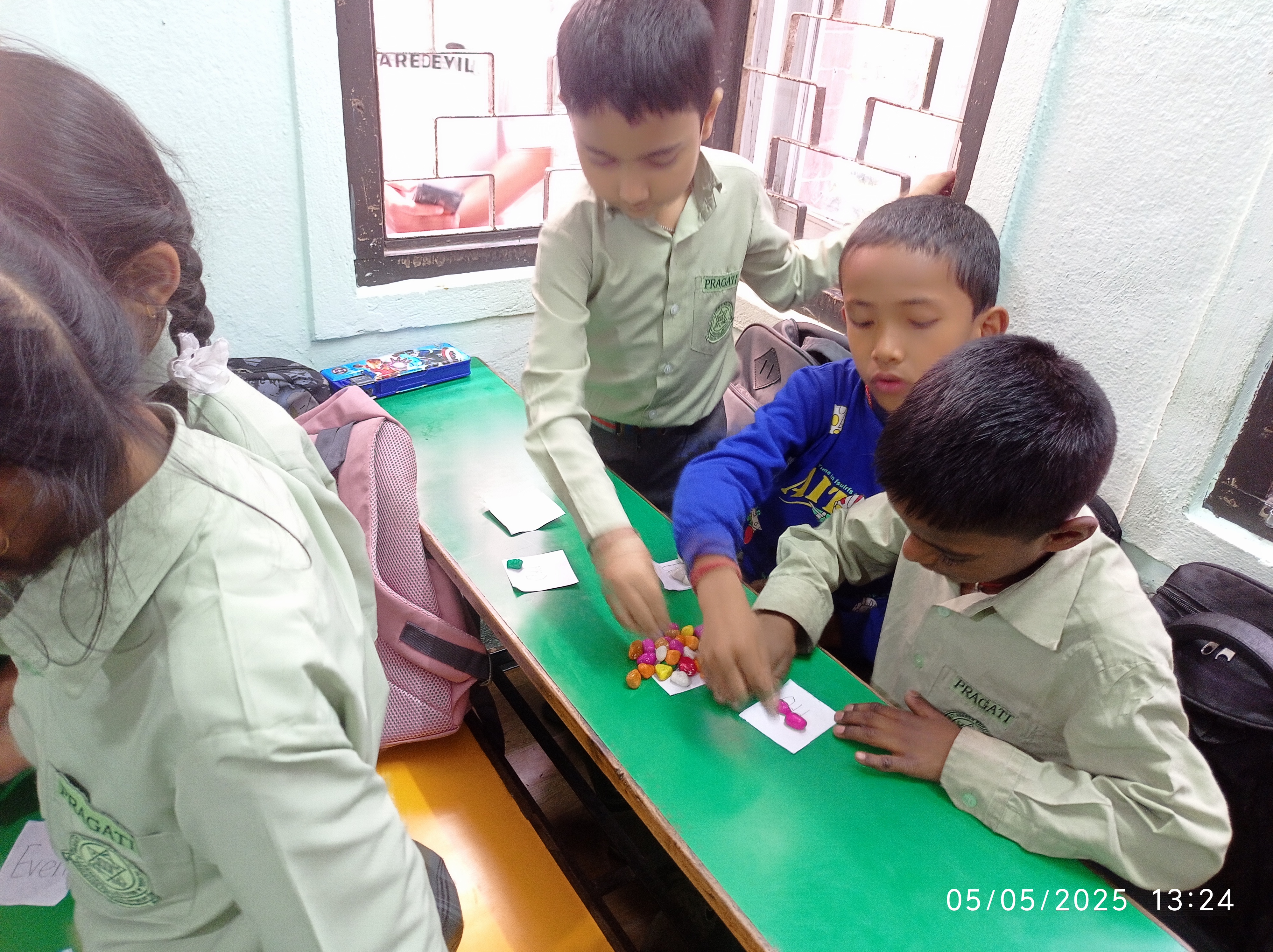 Pragati Adarsh English School