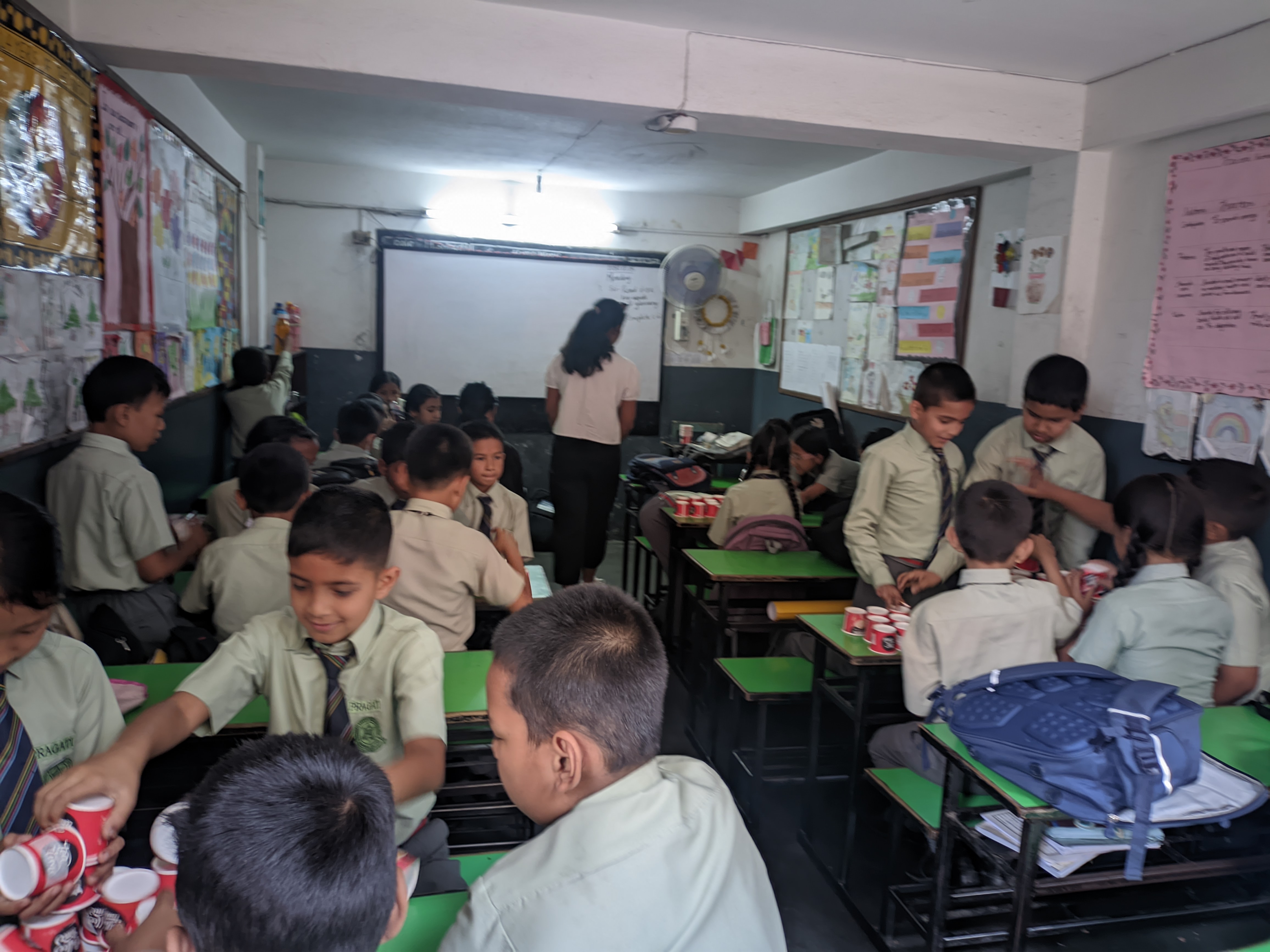 Pragati Adarsh English School