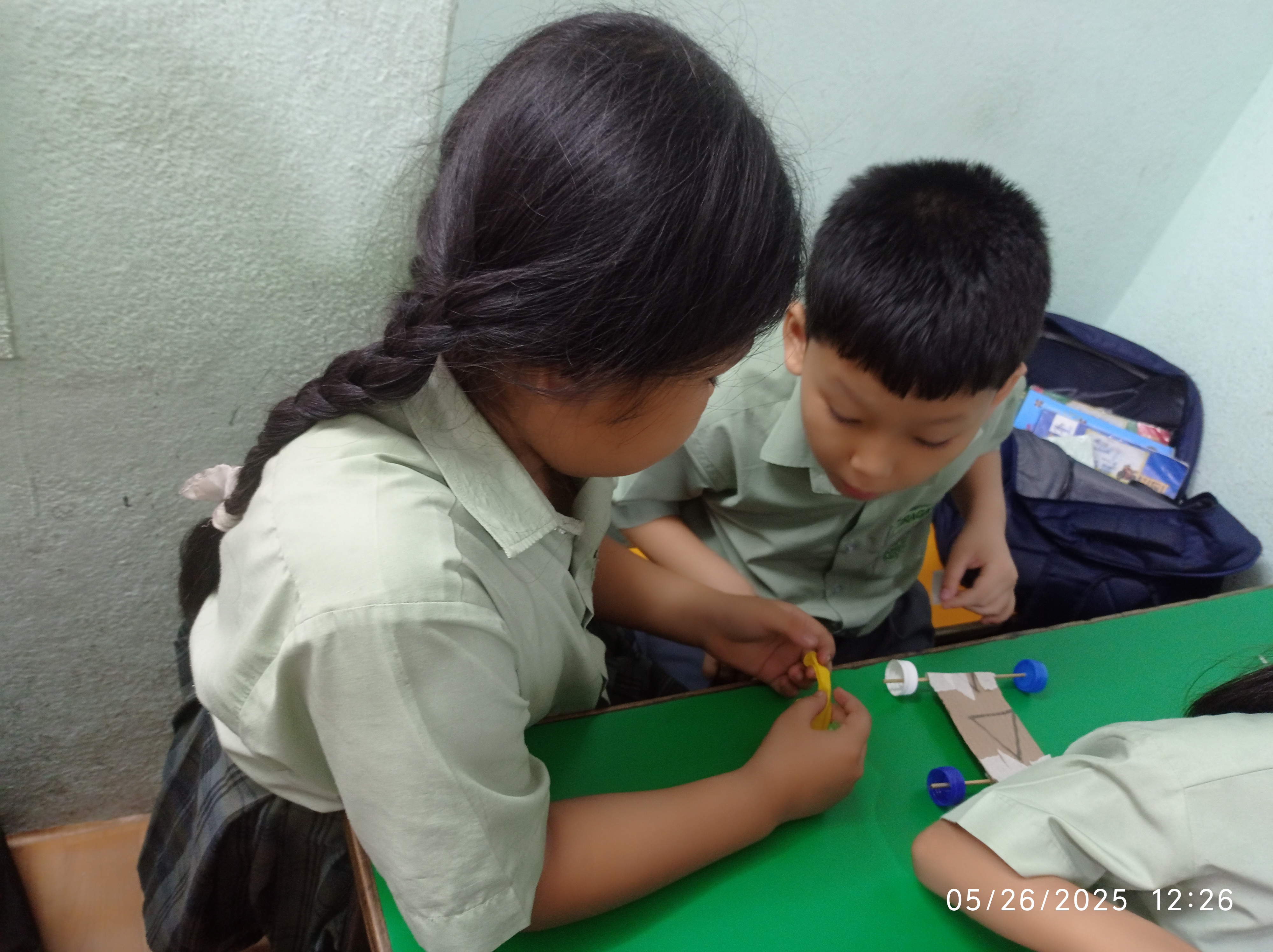 Pragati Adarsh English School
