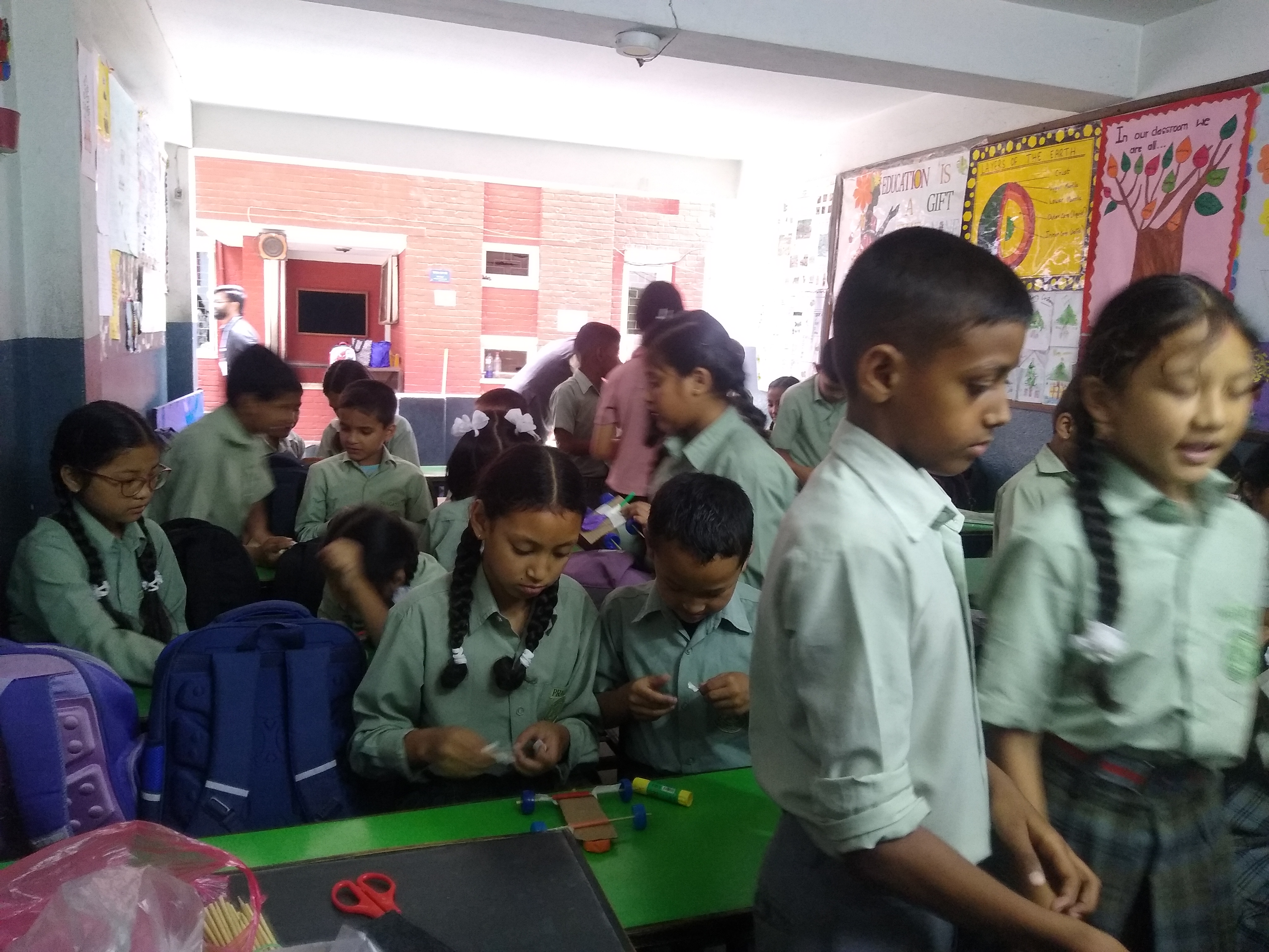 Pragati Adarsh English School
