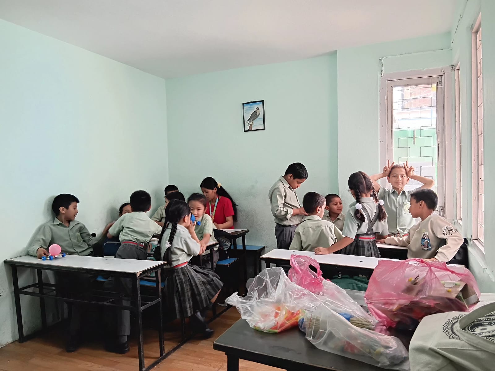 Pragati Adarsh English School