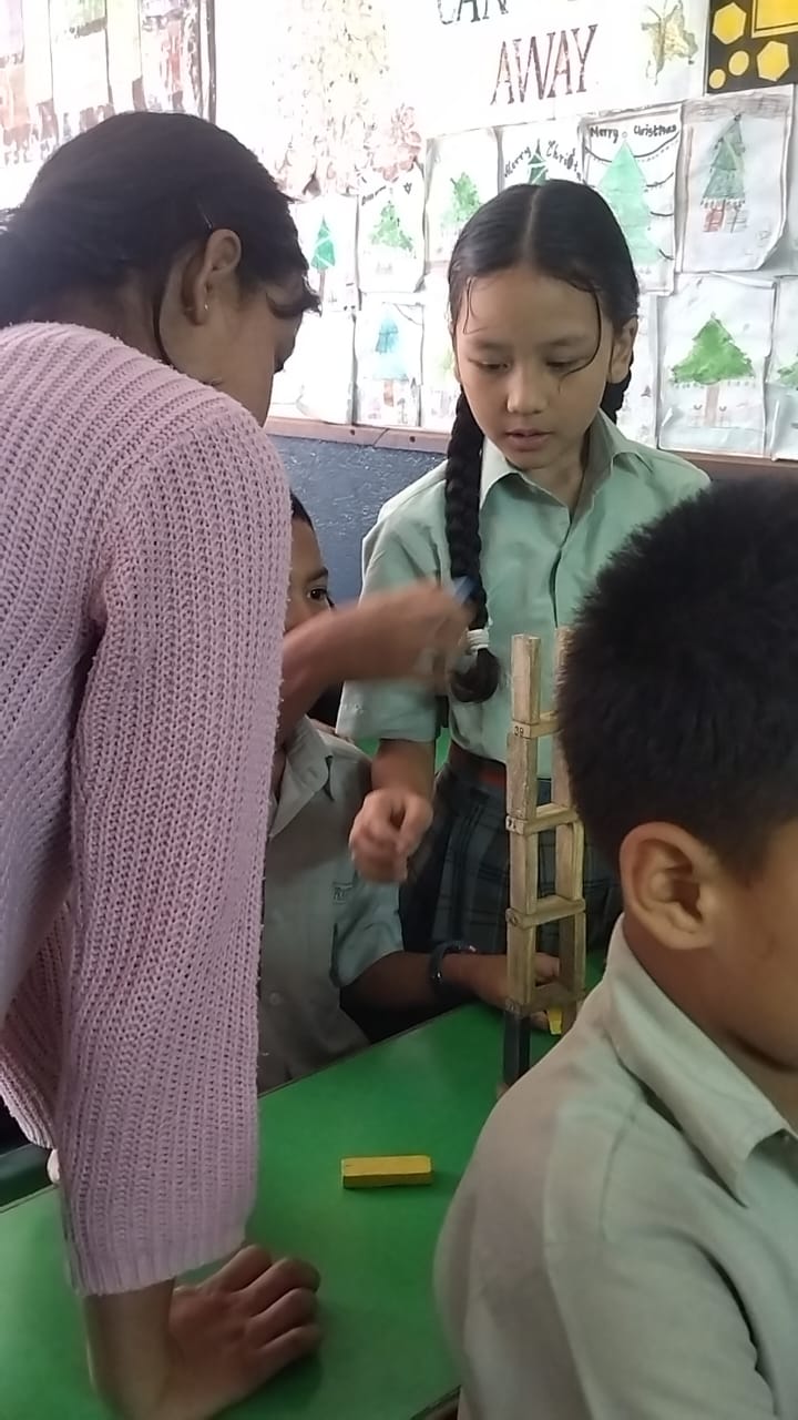 Pragati Adarsh English School