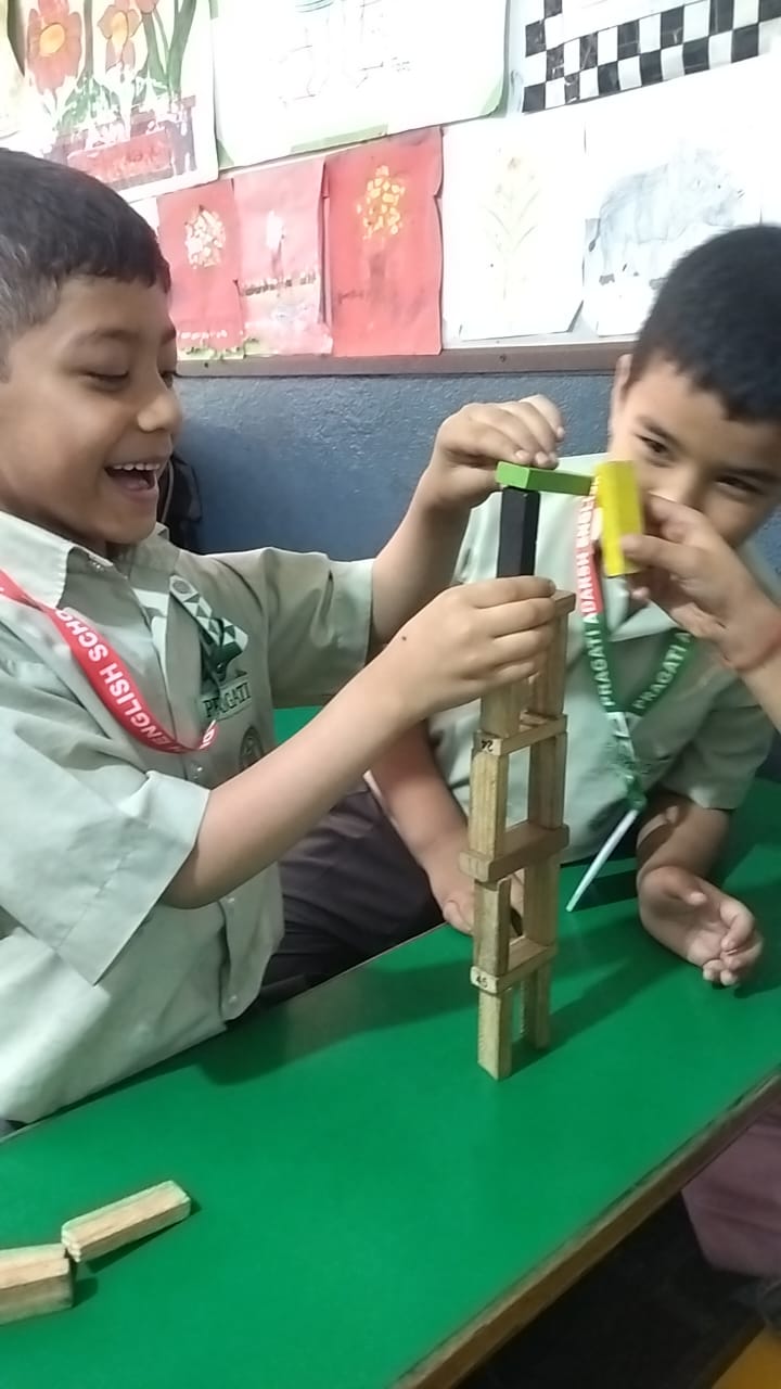 Pragati Adarsh English School