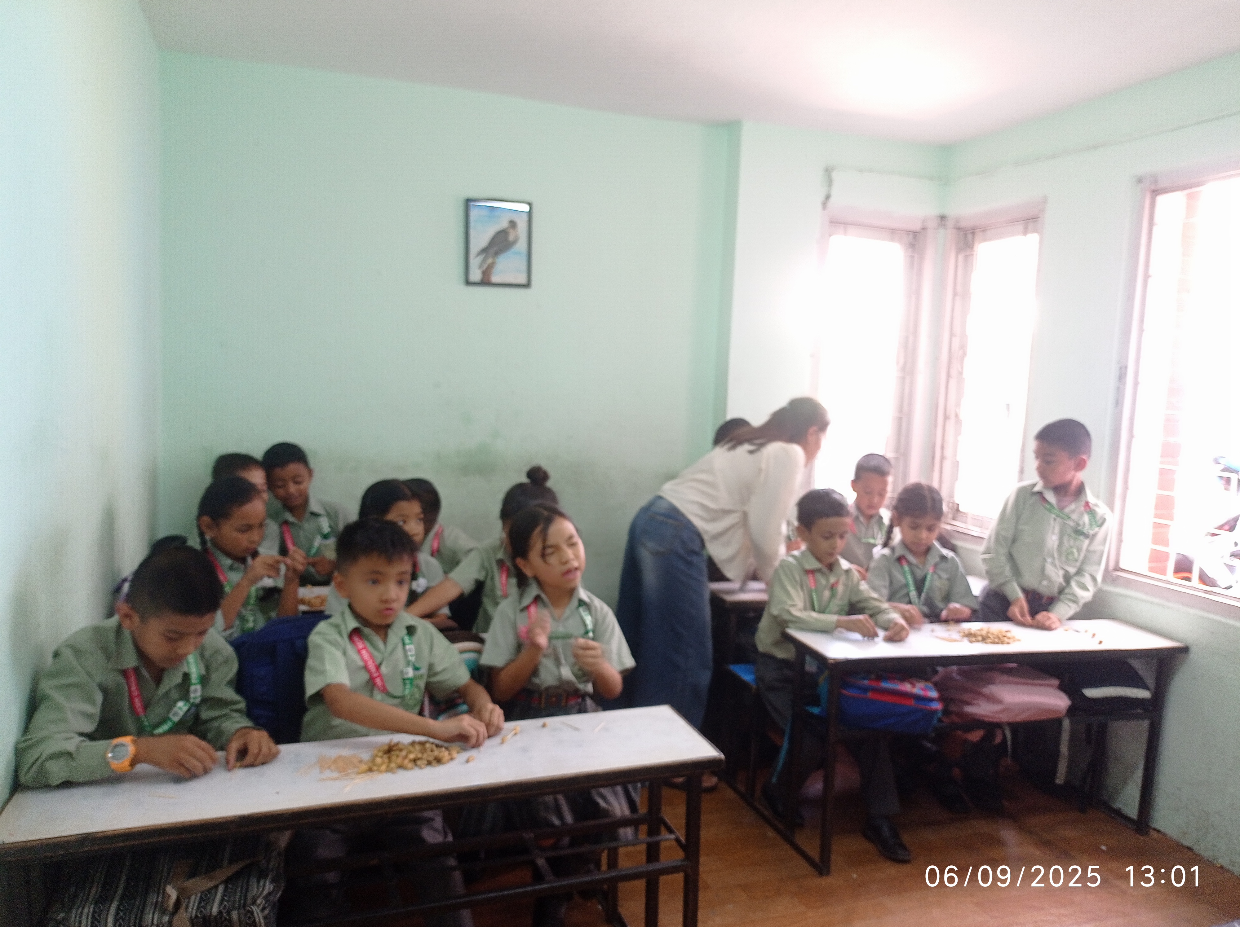 Pragati Adarsh English School