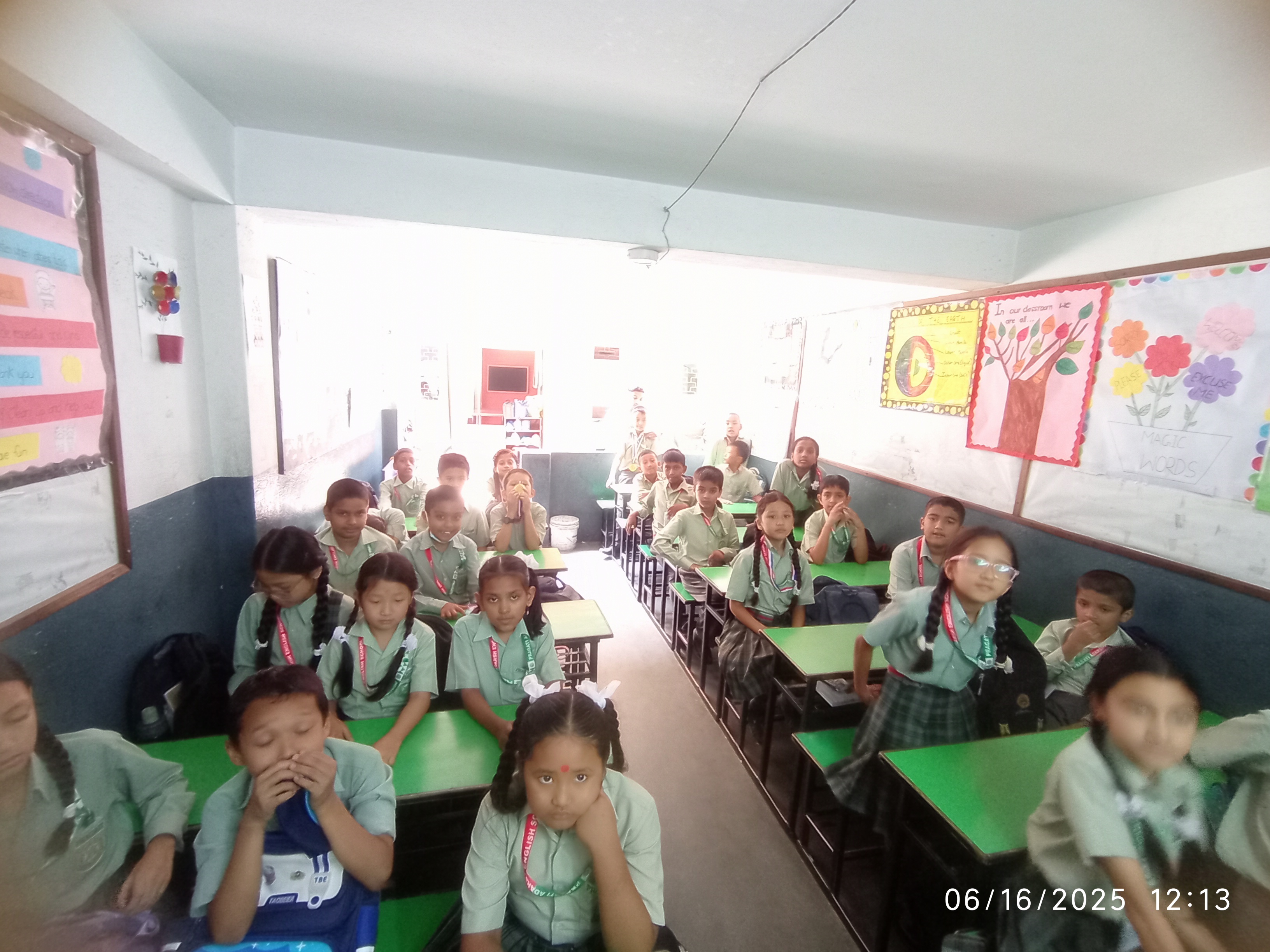 Pragati Adarsh English School