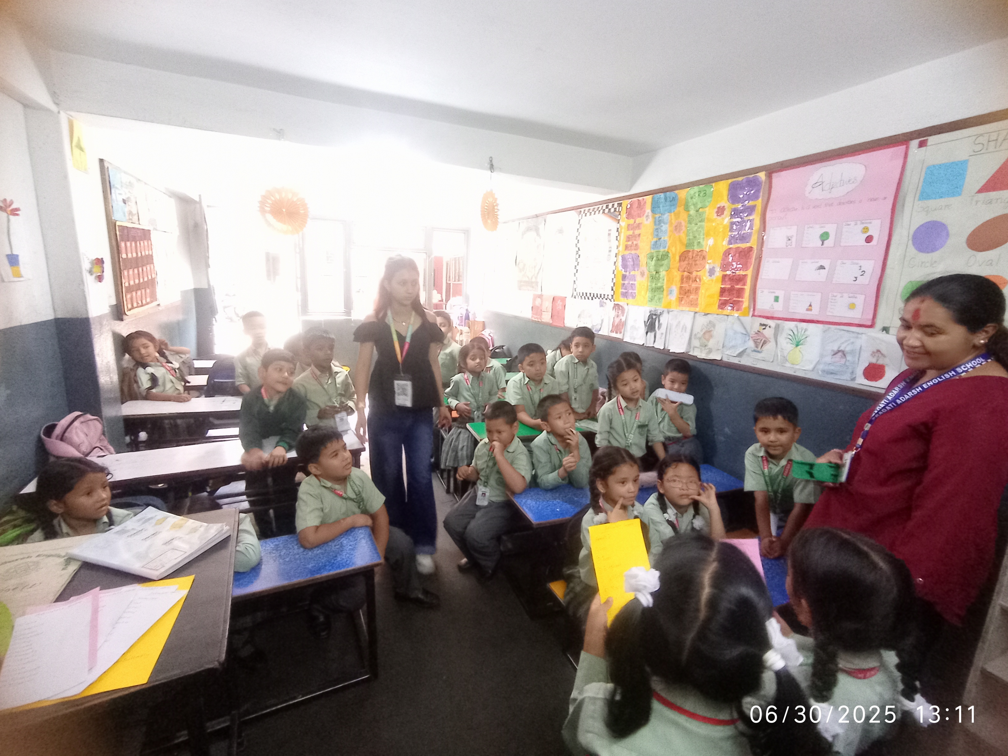 Pragati Adarsh English School