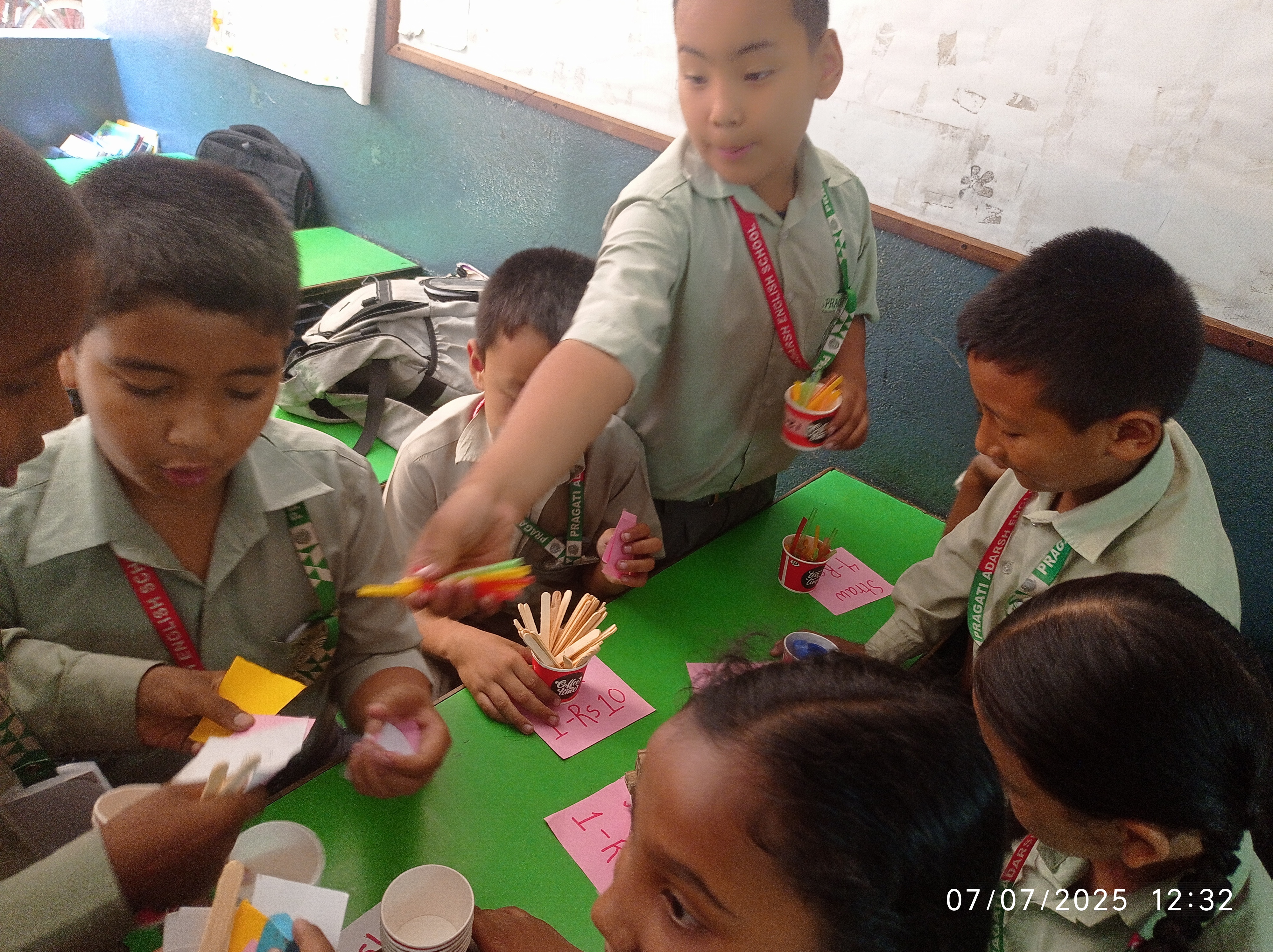 Pragati Adarsh English School