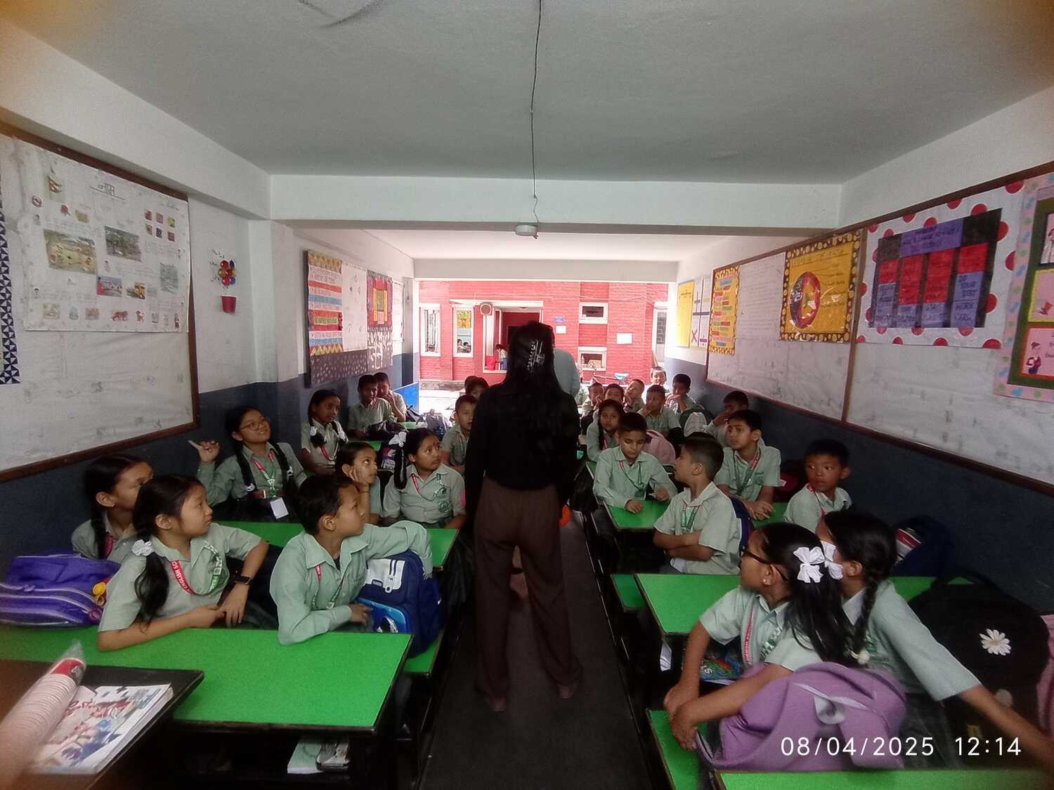 Pragati Adarsh English School