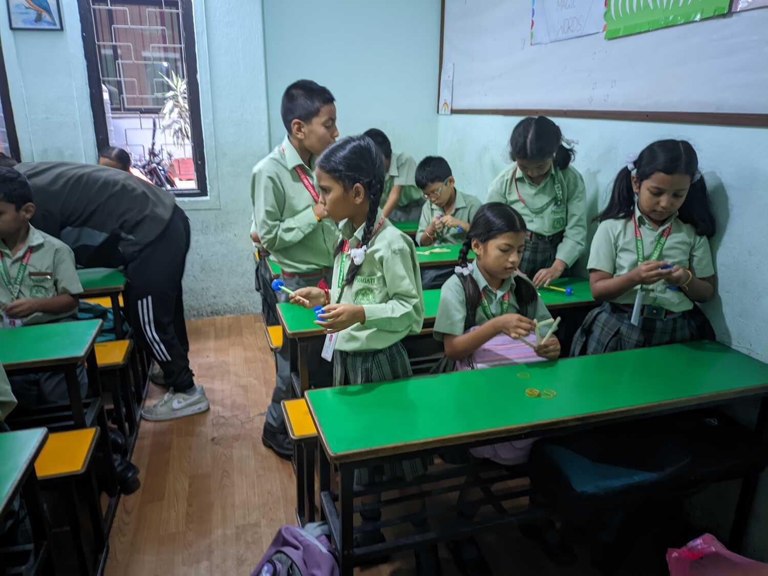 Pragati Adarsh English School