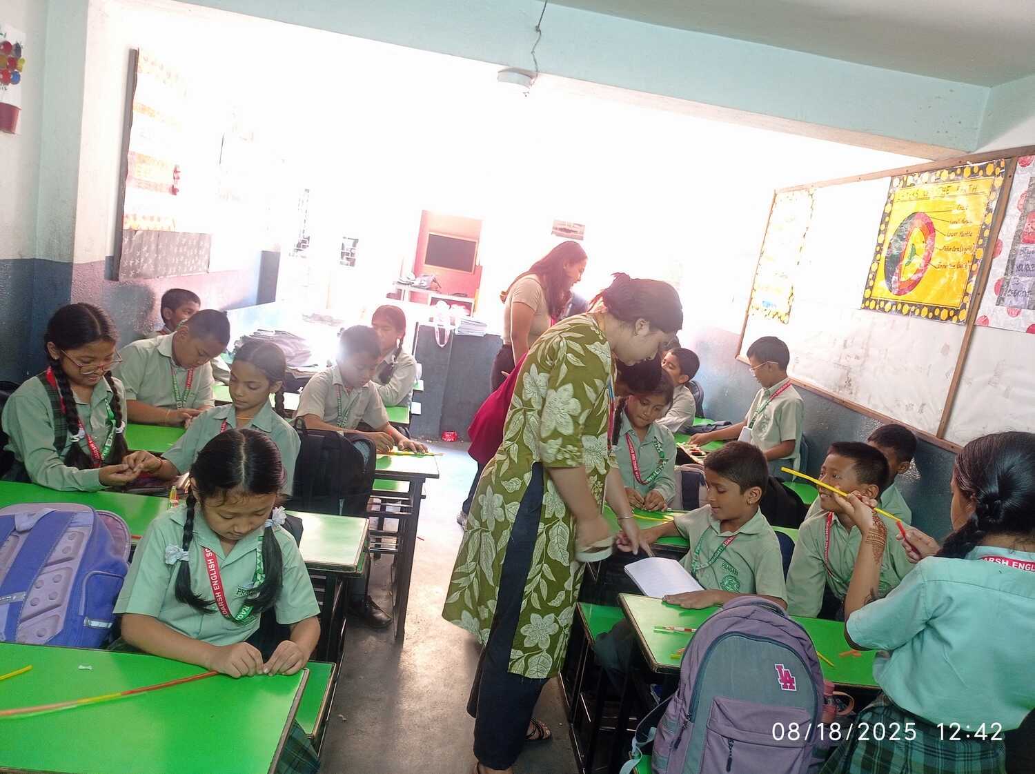 Pragati Adarsh English School