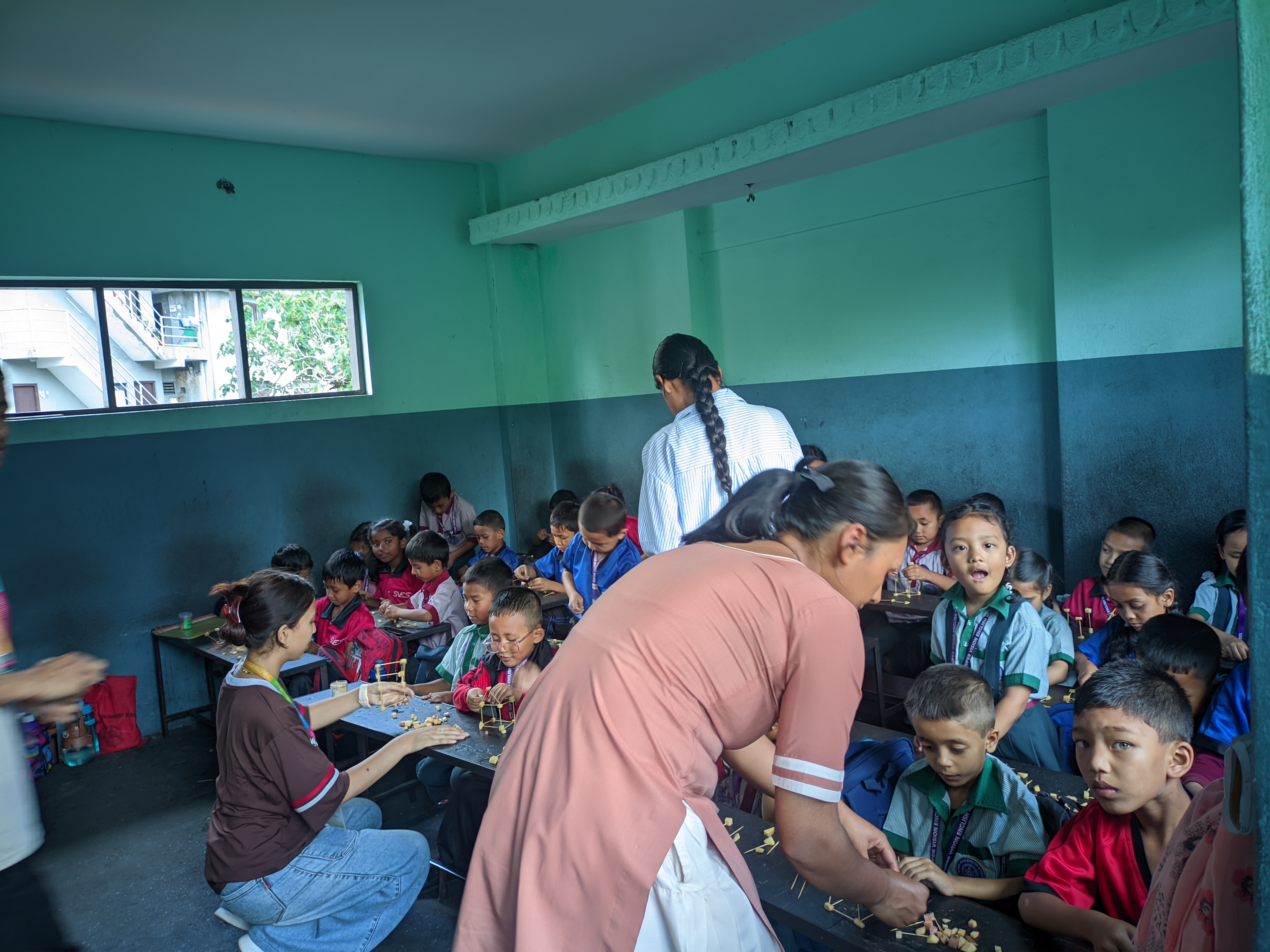 Super Vision English School