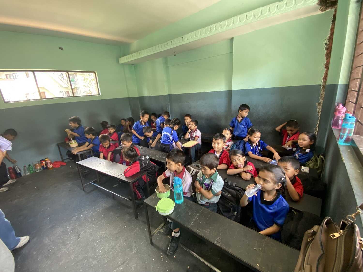 Super Vision English School
